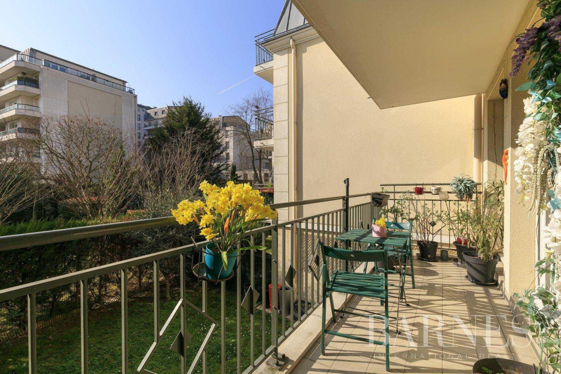 Piso Puteaux  -  ref 82203765 (picture 1)