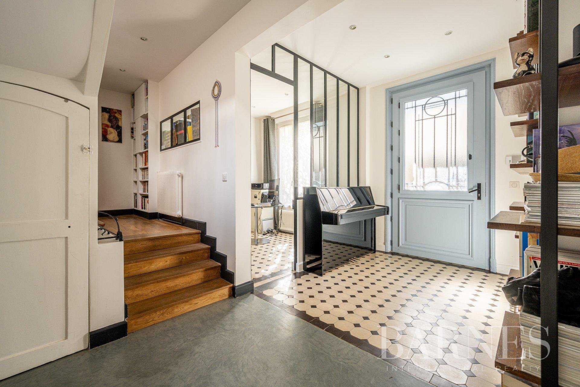 Maison Courbevoie  -  ref 82264101 (picture 2)