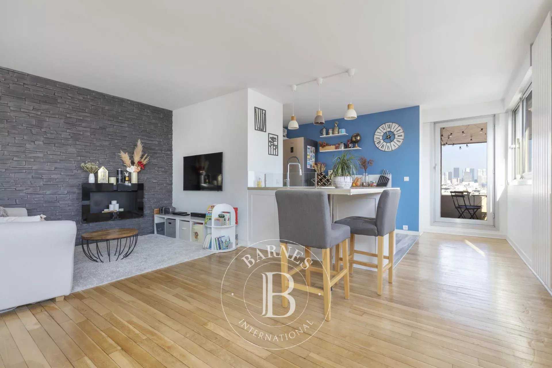 Appartement Suresnes  -  ref 85637345 (picture 1)