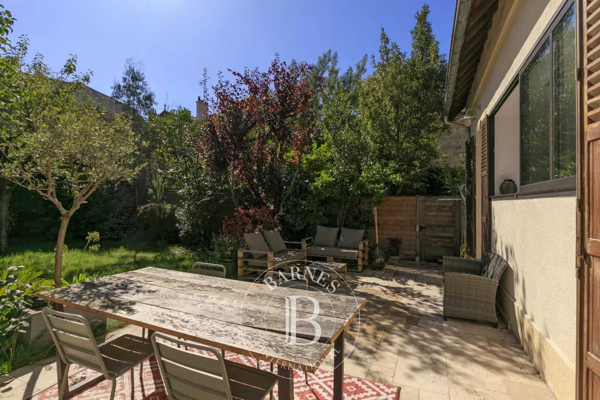 Casa La Garenne-Colombes  -  ref 86229983 (picture 1)