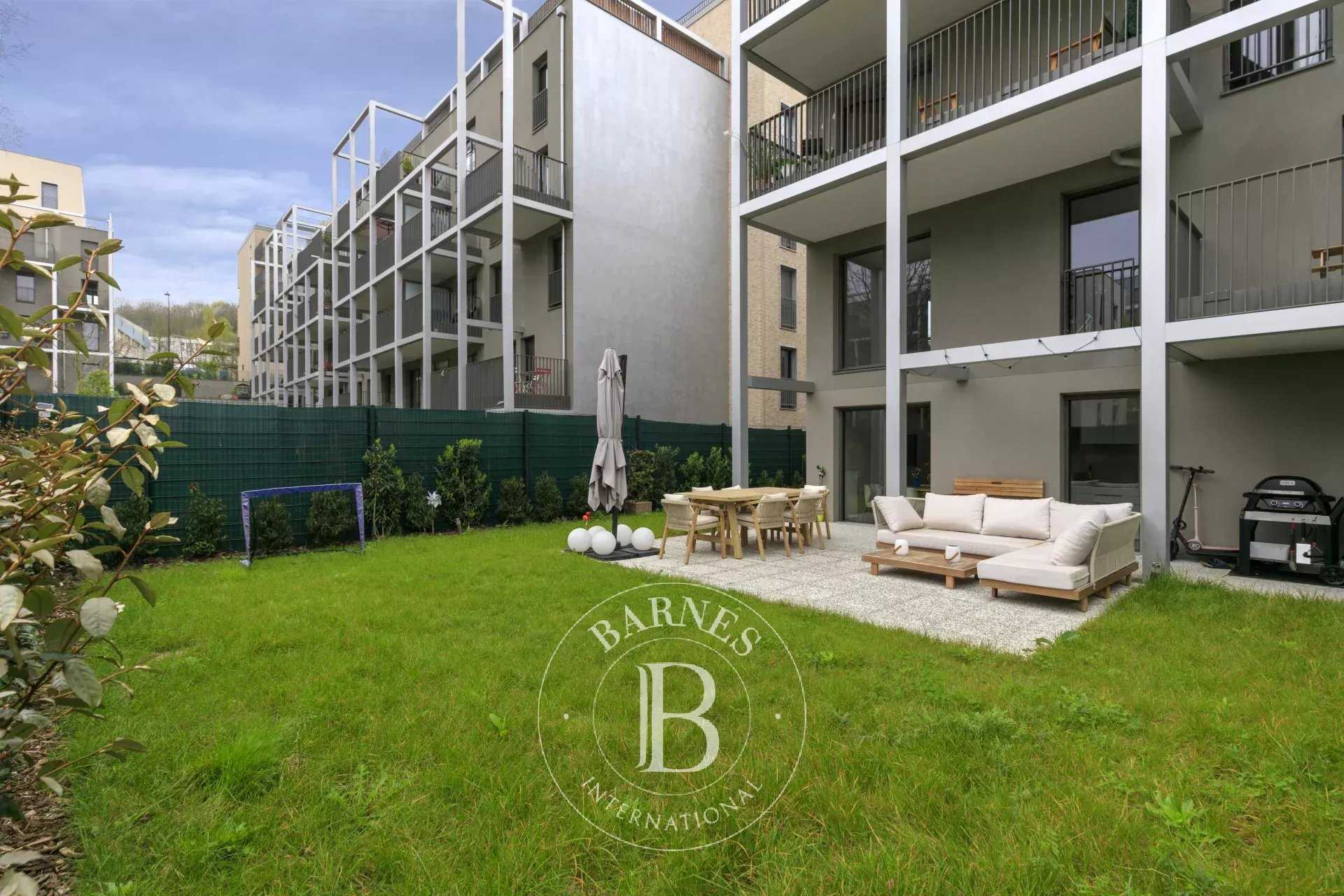 Apartment Rueil-Malmaison  -  ref 86803111 (picture 2)