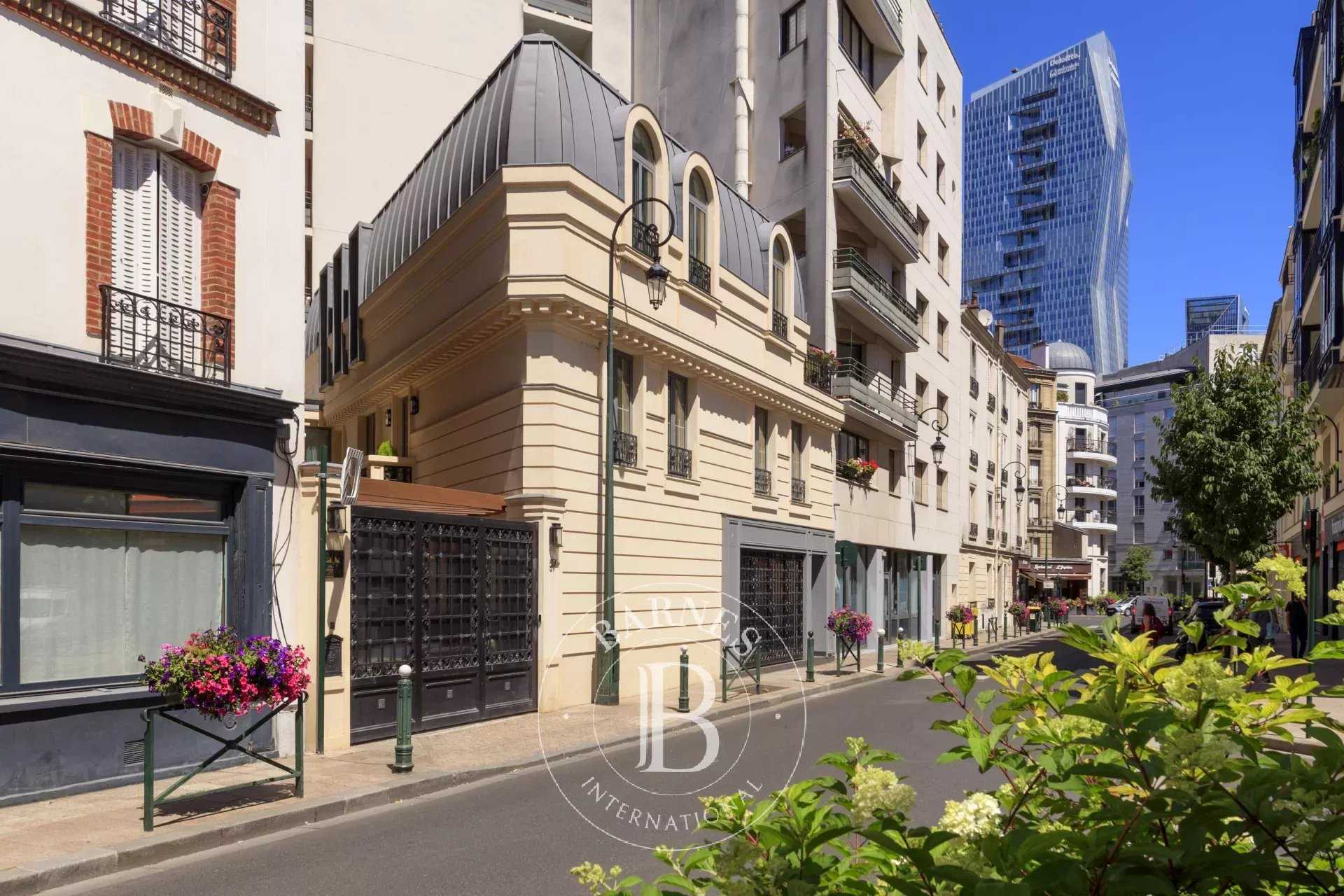 Mansion Puteaux  -  ref 86043347 (picture 2)