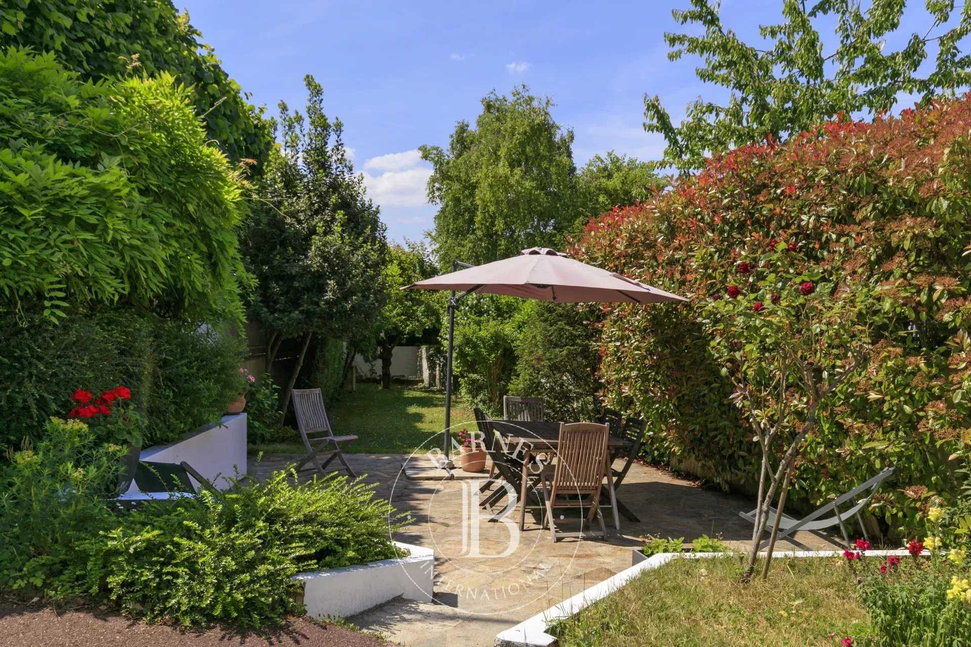 Maison Rueil-Malmaison  -  ref 85937528 (picture 3)