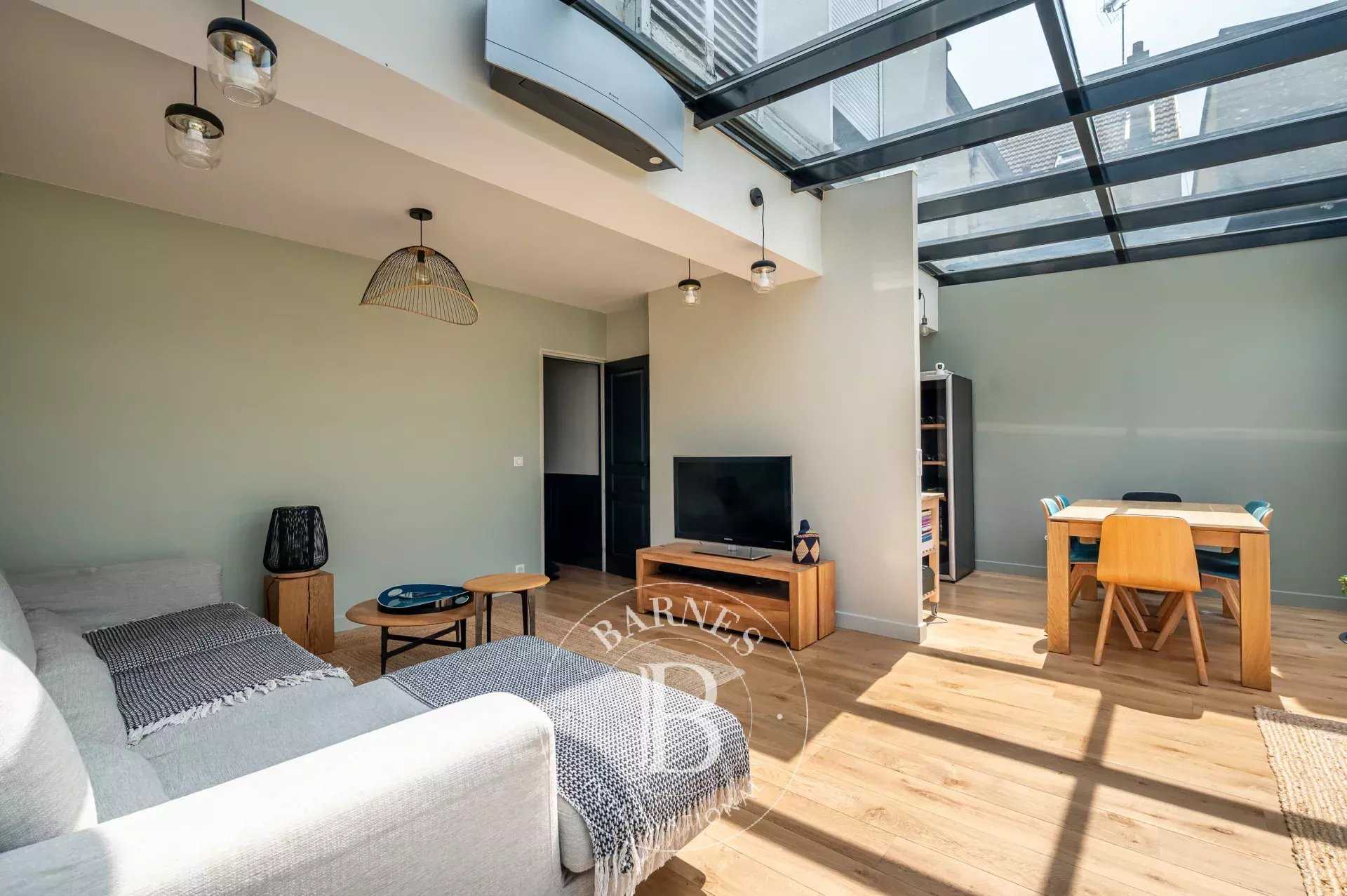 Appartement Bois-Colombes  -  ref 85992133 (picture 3)