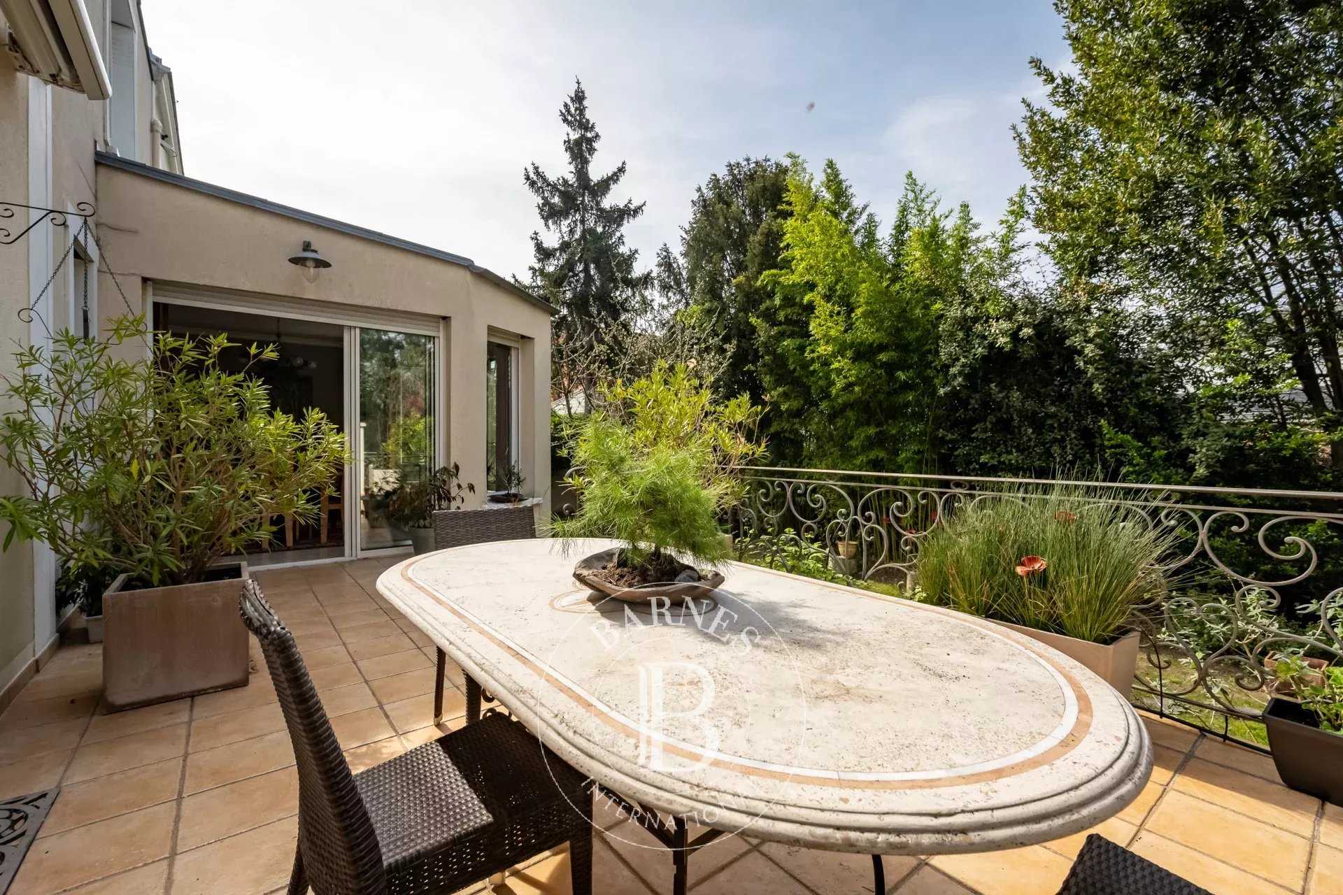 Casa Colombes  -  ref 84385169 (picture 2)