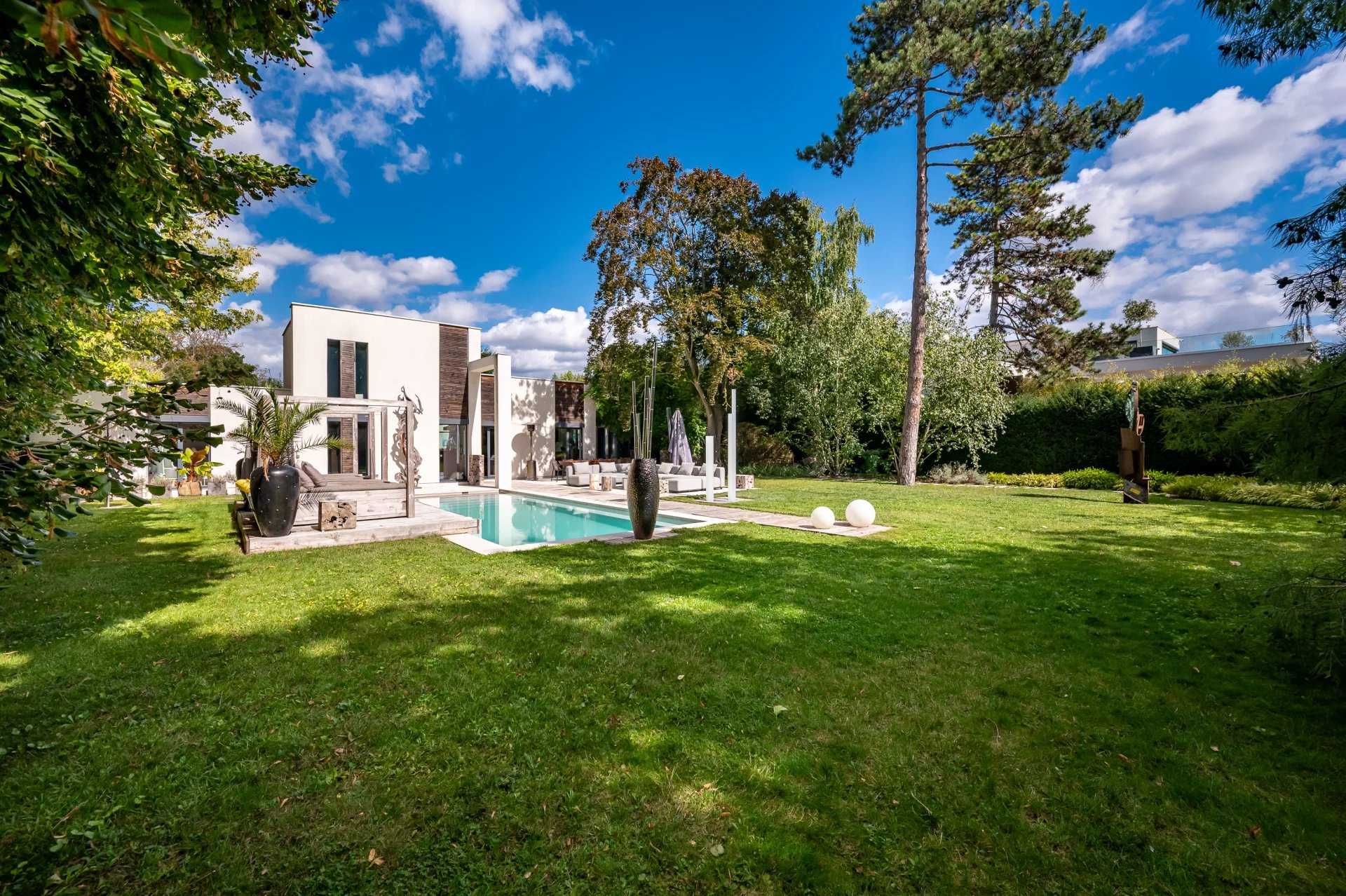 Casa Rueil-Malmaison  -  ref 86182670 (picture 1)