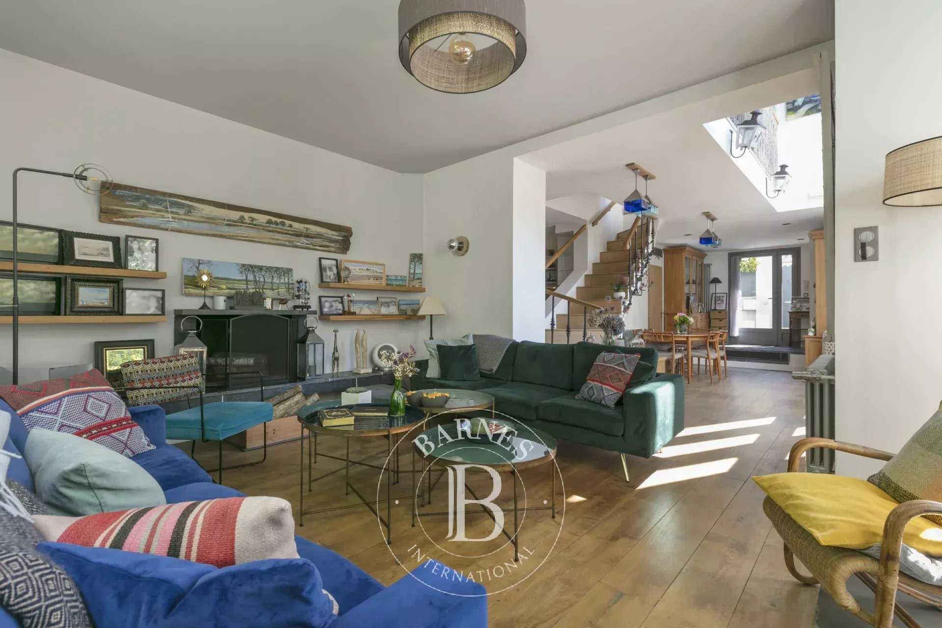 Casa Courbevoie  -  ref 86834599 (picture 2)