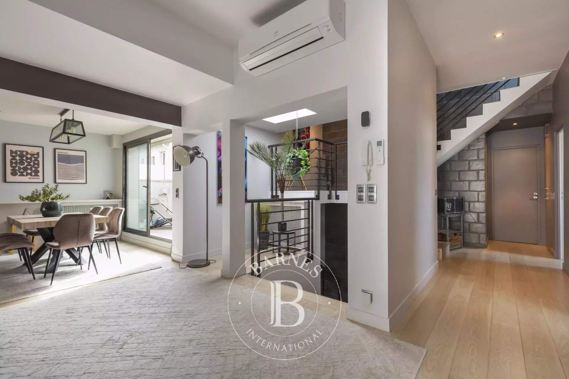 Colombes  - Appartement 6 Pi&egrave;ces 4 Chambres - picture 1