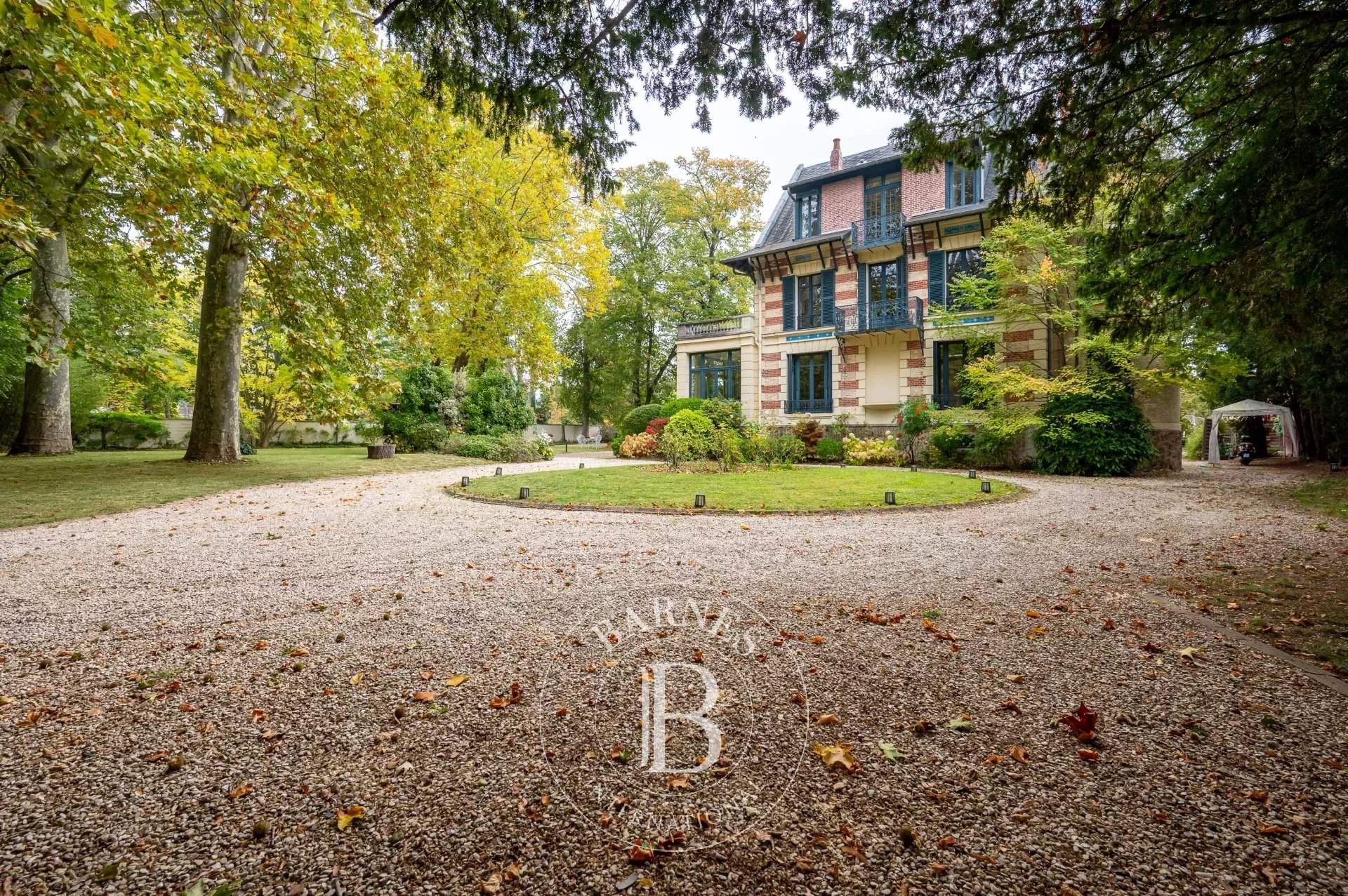 Rueil-Malmaison  - House 6 Bedrooms - picture 4