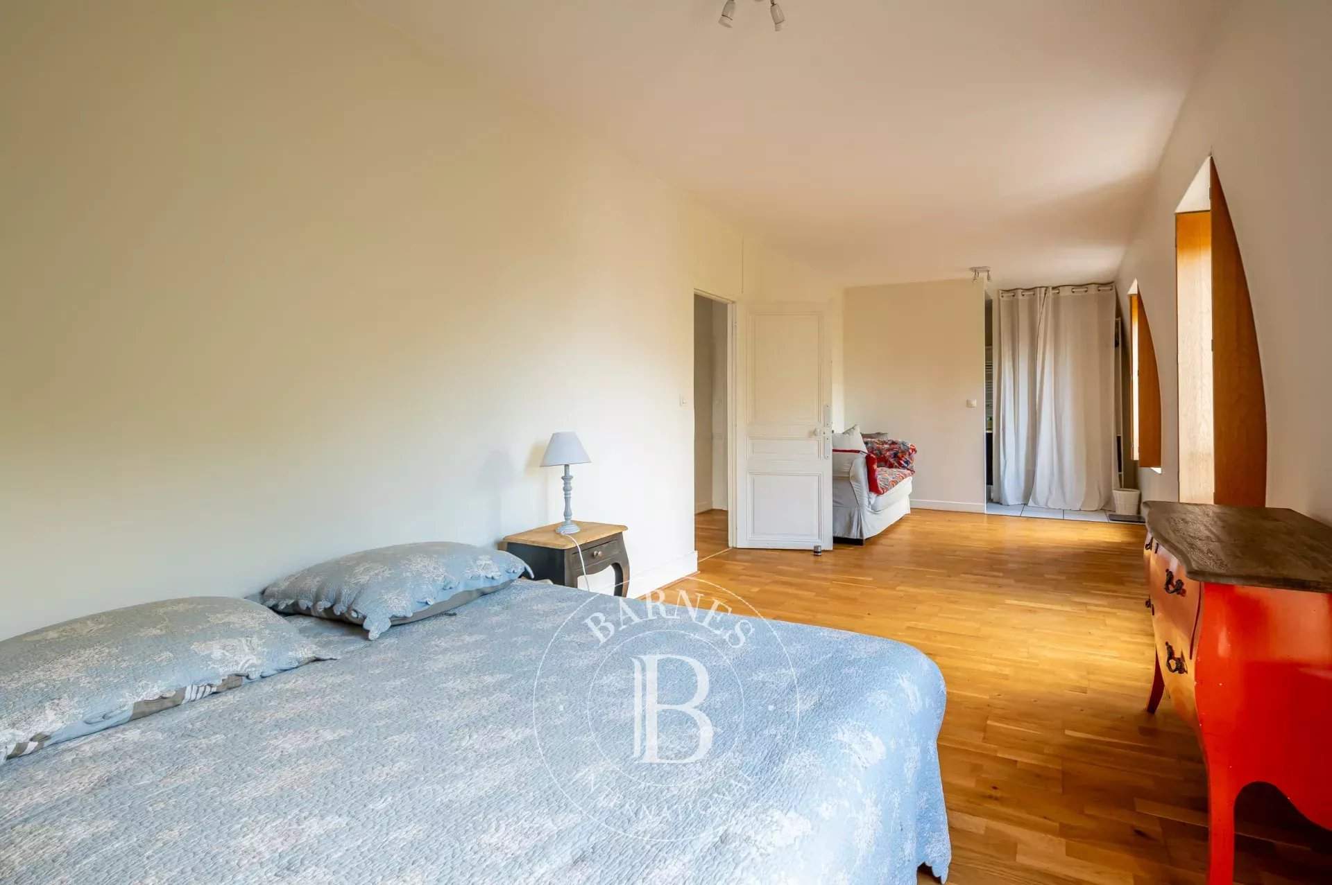 Nanterre  - Casa 8 Cuartos 5 Habitaciones - picture 18