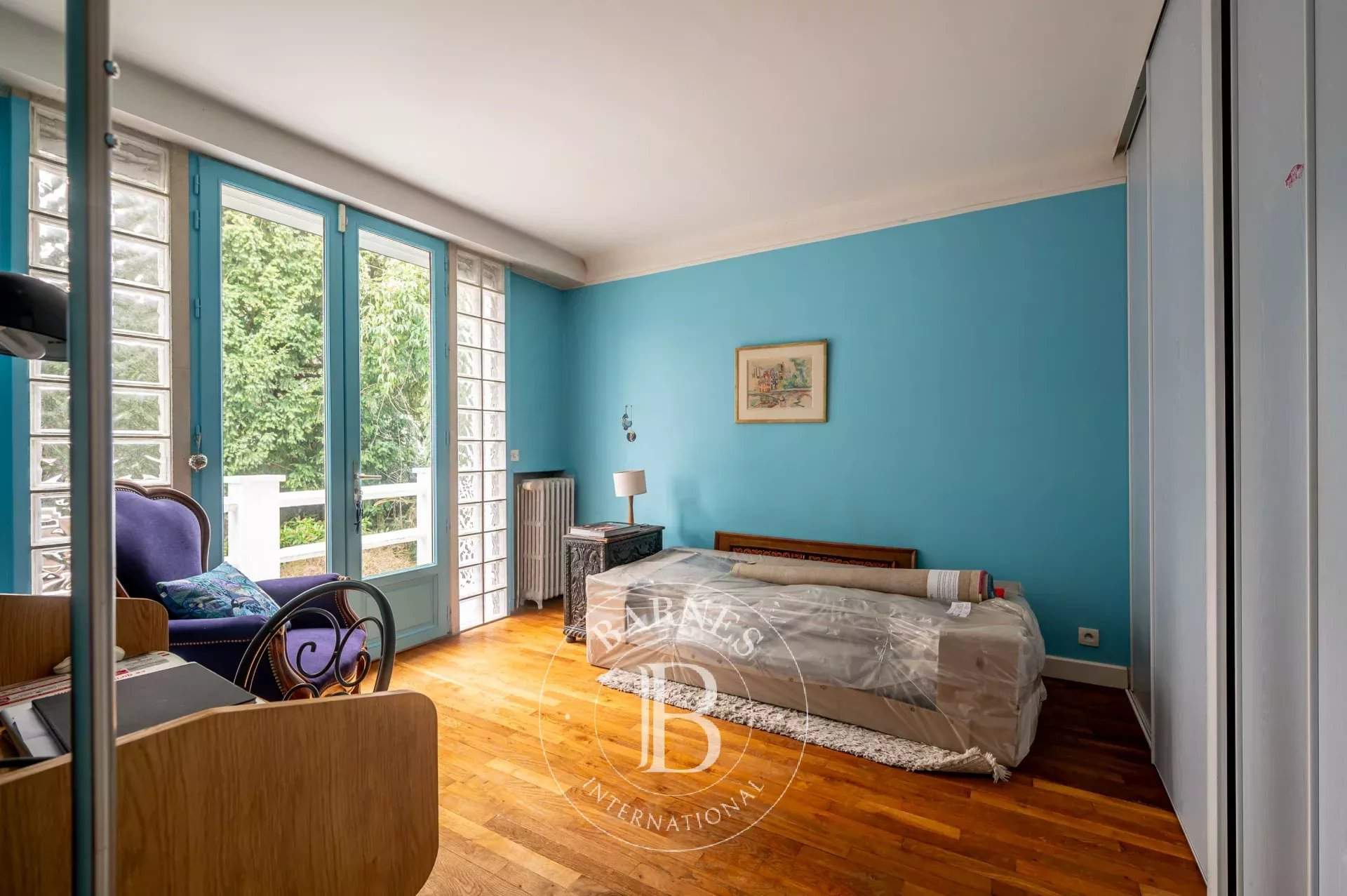 Rueil-Malmaison  - House 6 Bedrooms - picture 9