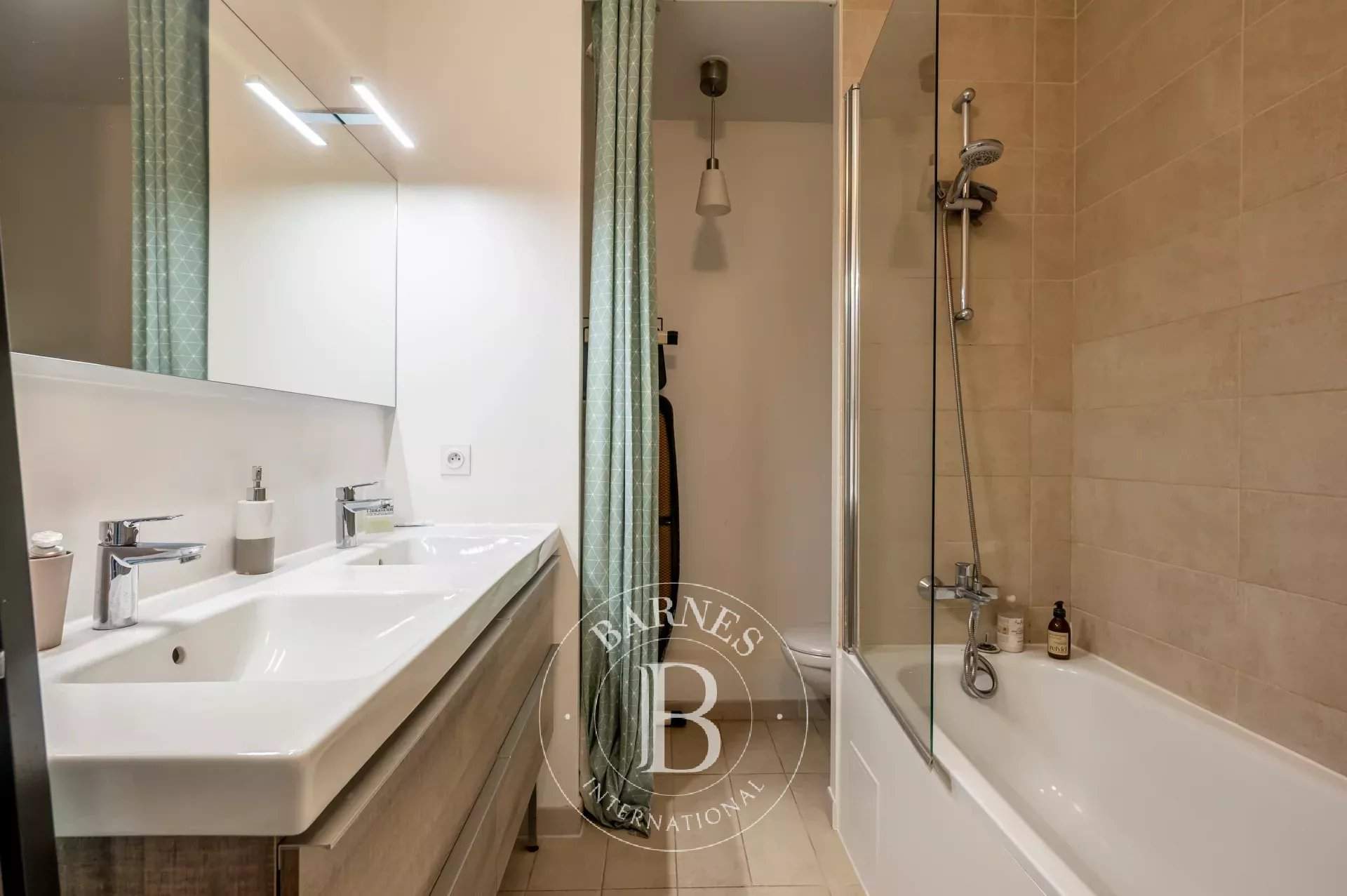 Courbevoie  - House 4 Bedrooms - picture 9