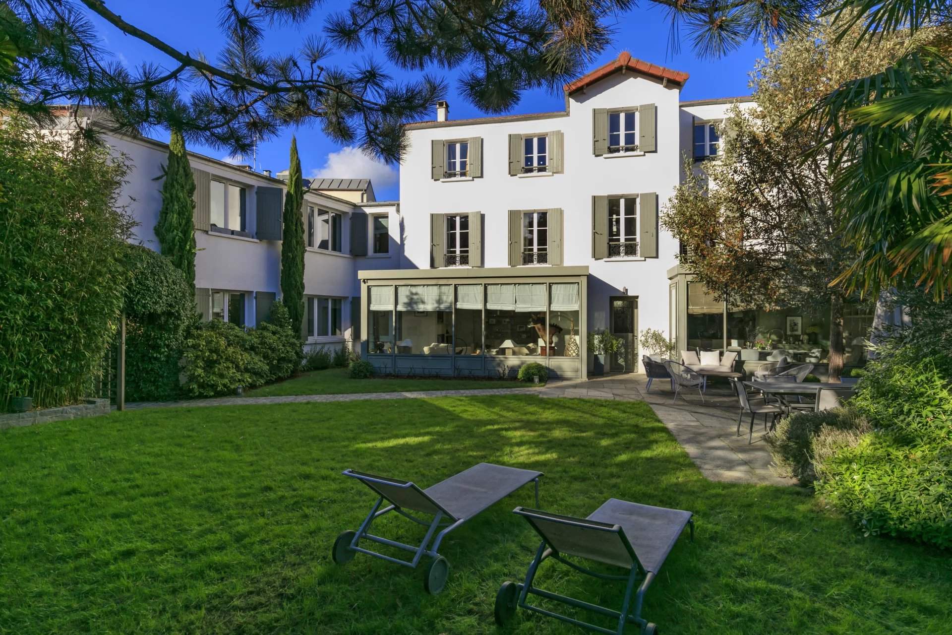 Vente Maison 270m² 9 Pièces à La Garenne-Colombes (92250) - Barnes