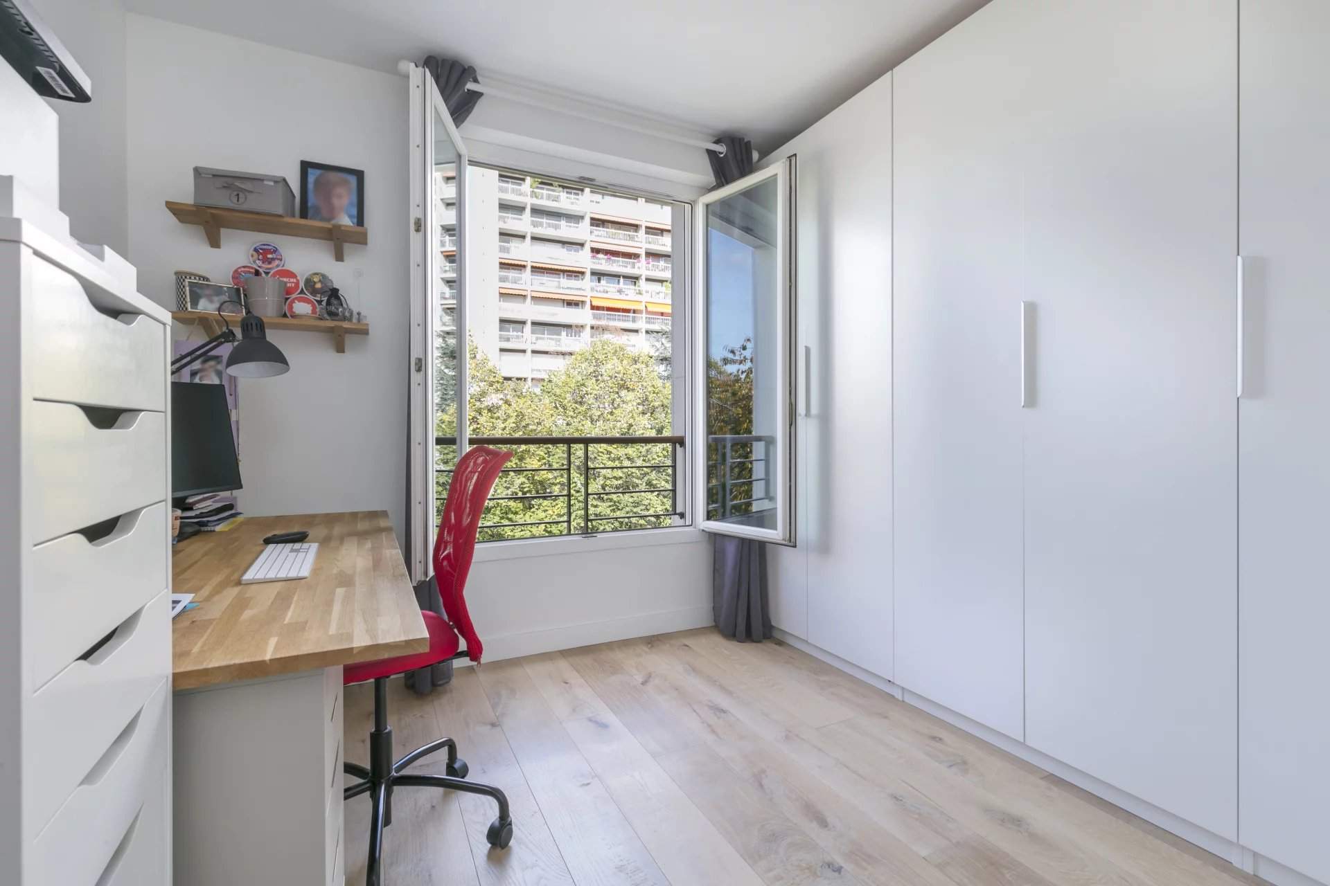 Courbevoie  - Piso 6 Cuartos 4 Habitaciones - picture 12