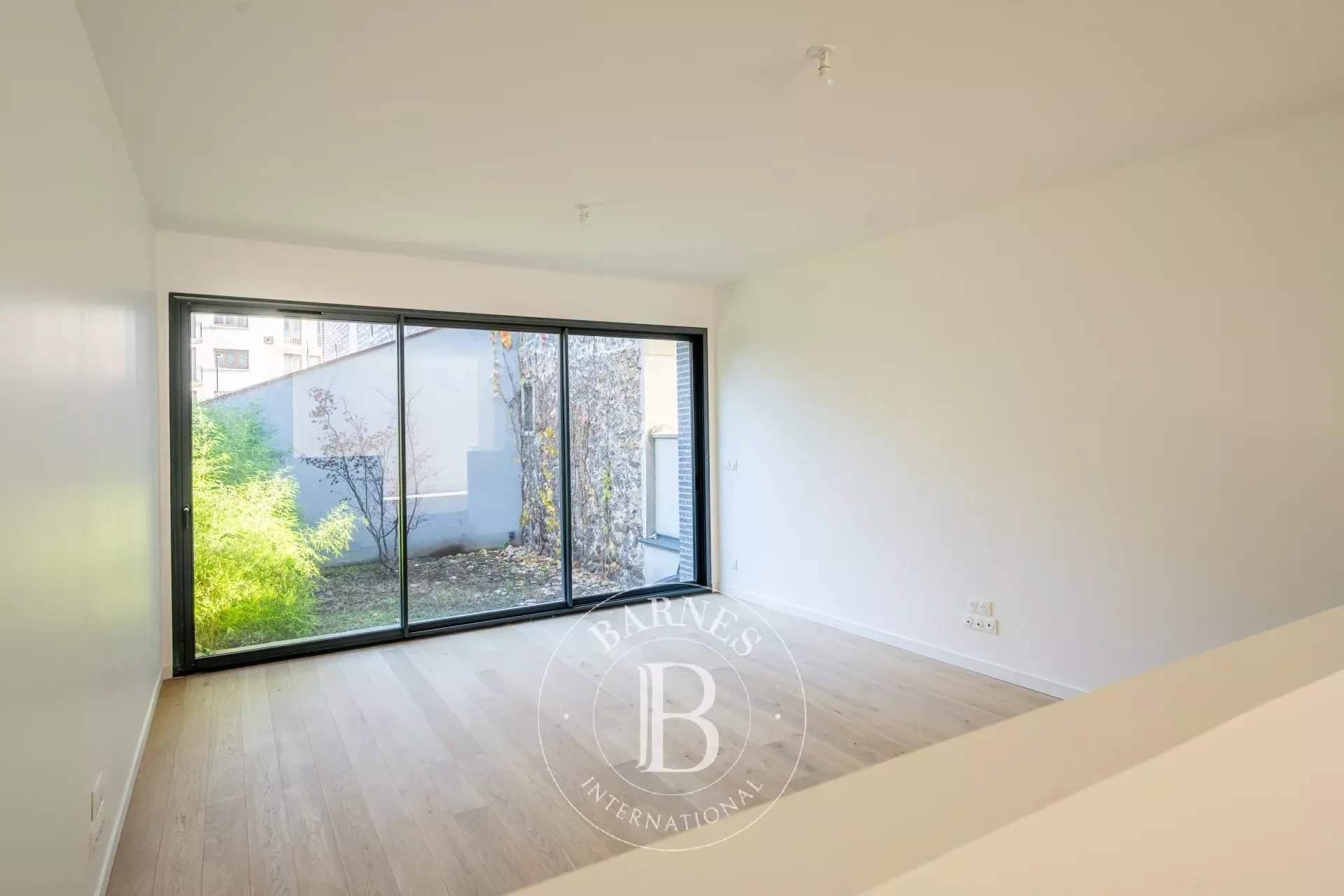 Courbevoie  - Townhouse 4 Bedrooms - picture 9
