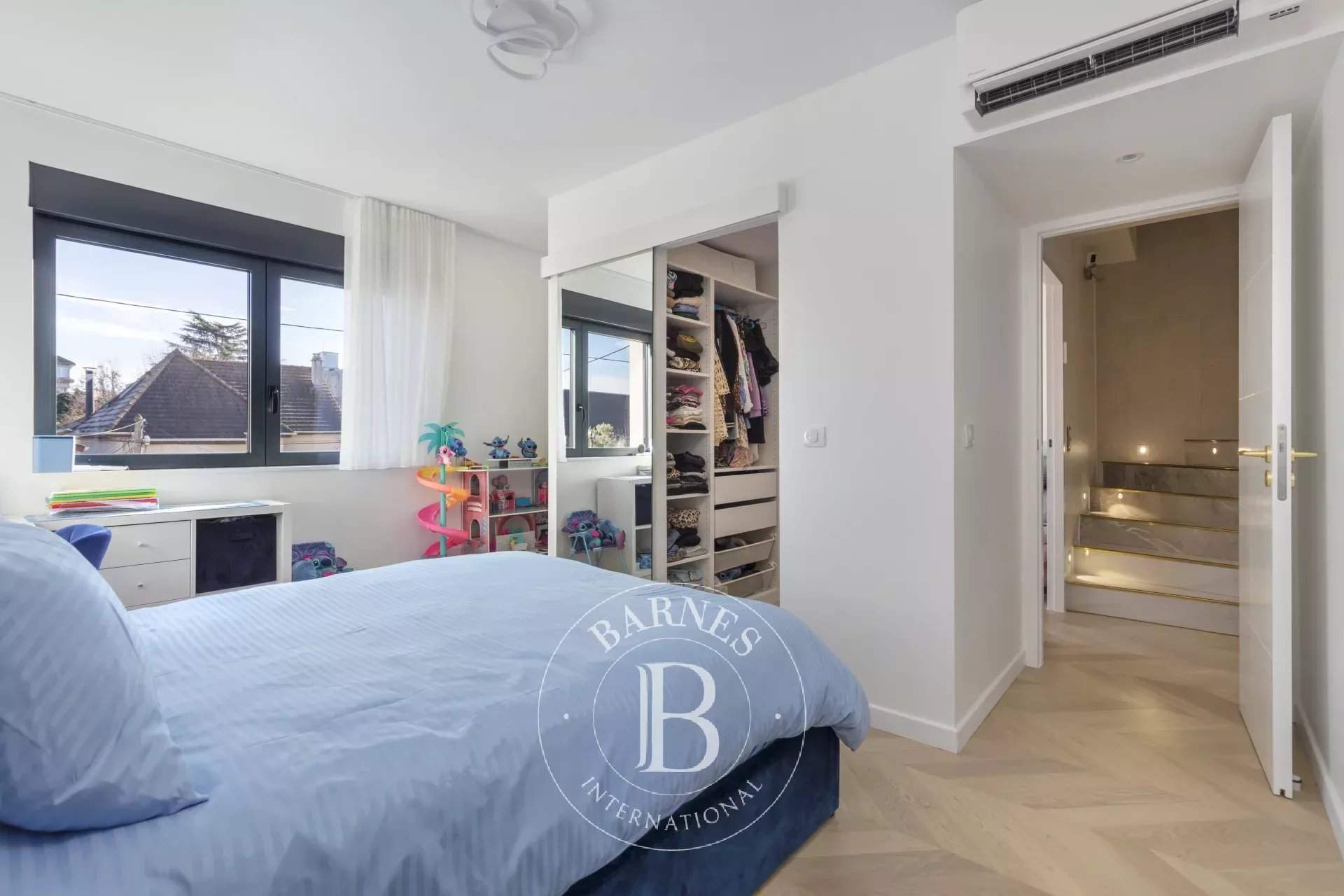 Rueil-Malmaison  - House 6 Bedrooms - picture 9