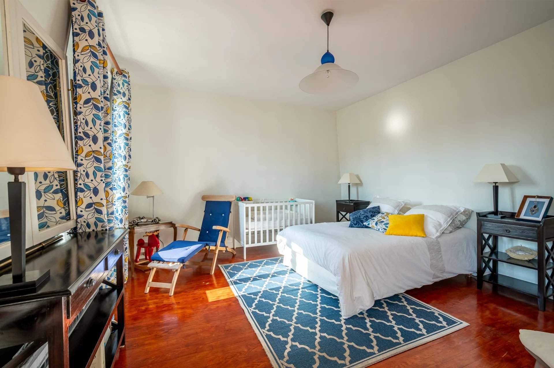 Colombes  - Maison 8 Pi&egrave;ces 5 Chambres - picture 19