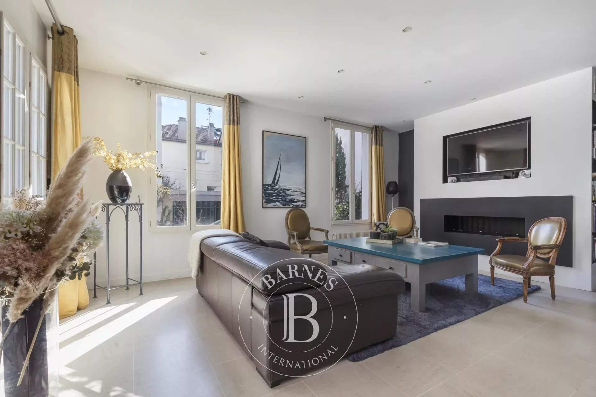 Asnières-sur-Seine  - Maison 5 Pi&egrave;ces 4 Chambres - picture 3