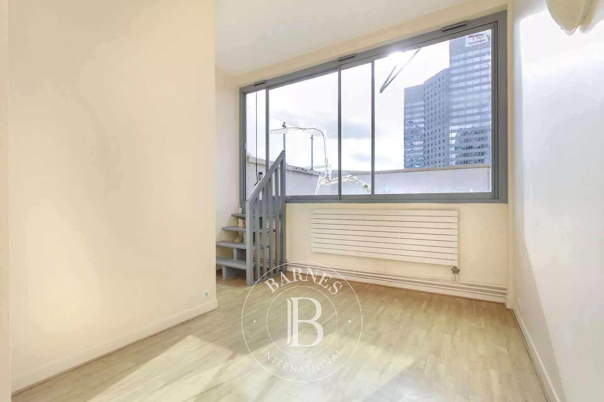 Courbevoie  - Duplex 4 Bedrooms - picture 11