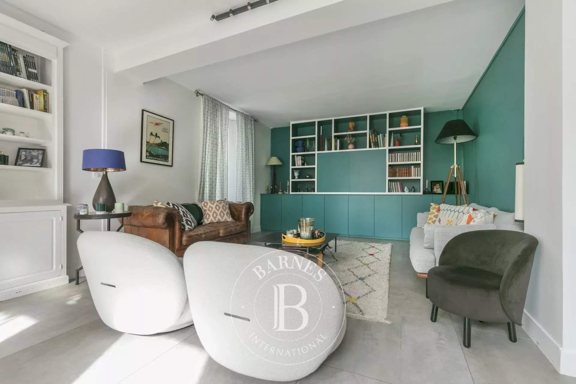 Suresnes  - Maison 8 Pi&egrave;ces 5 Chambres - picture 2