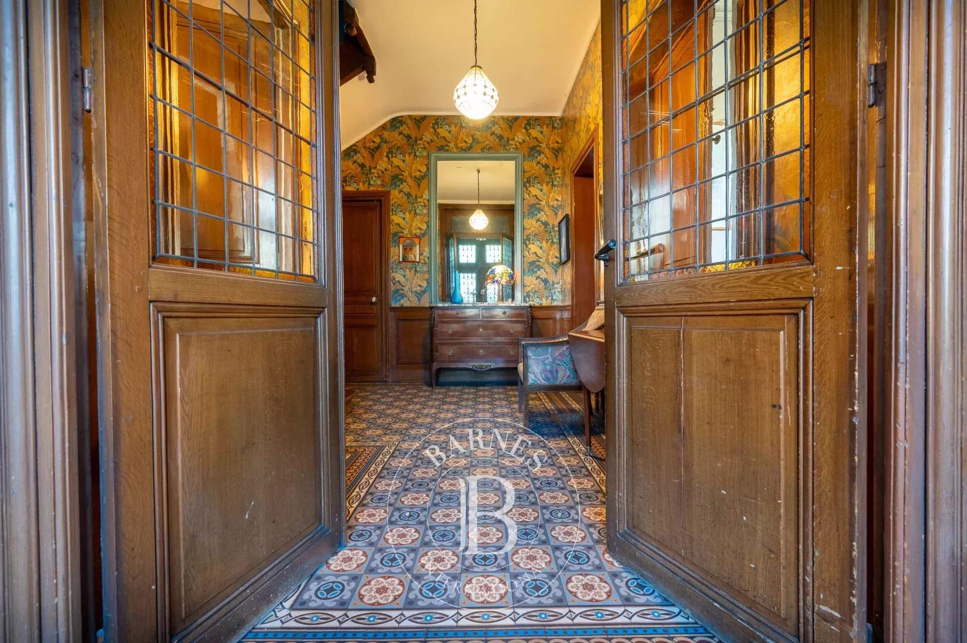 Courbevoie  - Hôtel particulier 10 Pi&egrave;ces 7 Chambres - picture 10