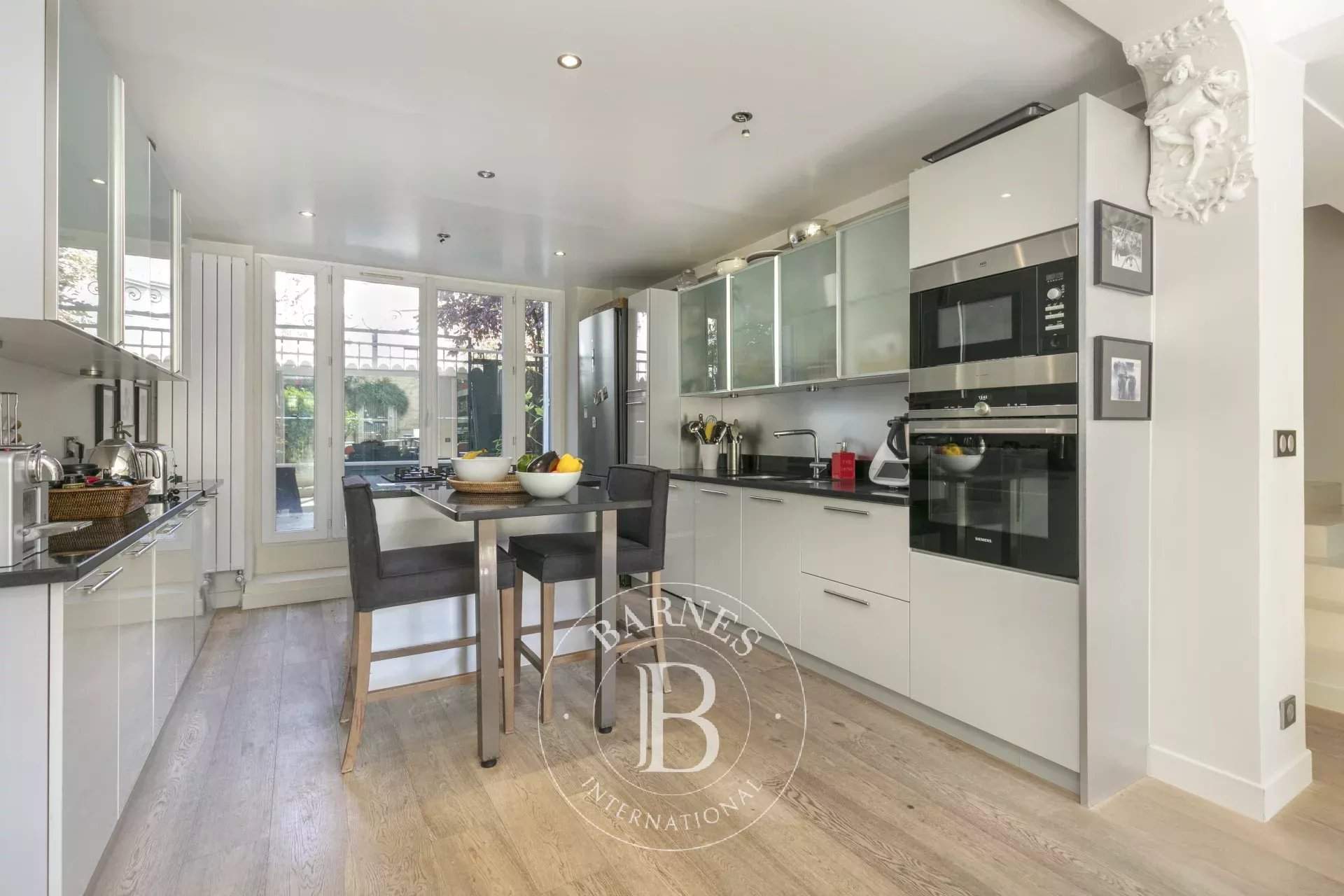 Suresnes  - Maison 6 Pi&egrave;ces 4 Chambres - picture 7