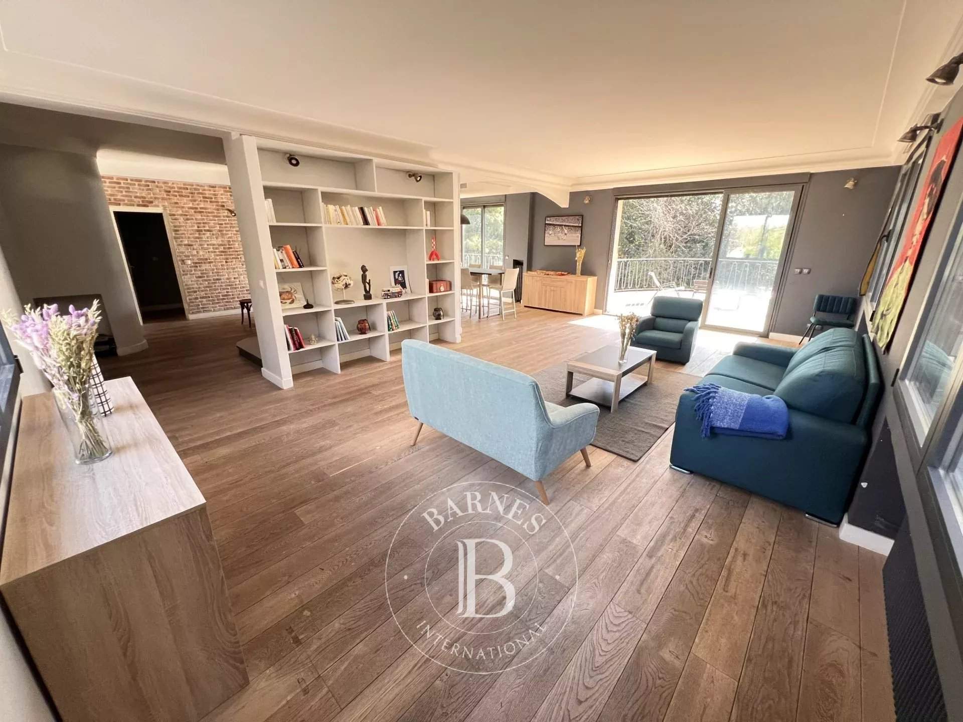 Rueil-Malmaison  - Maison 9 Pi&egrave;ces 7 Chambres - picture 4