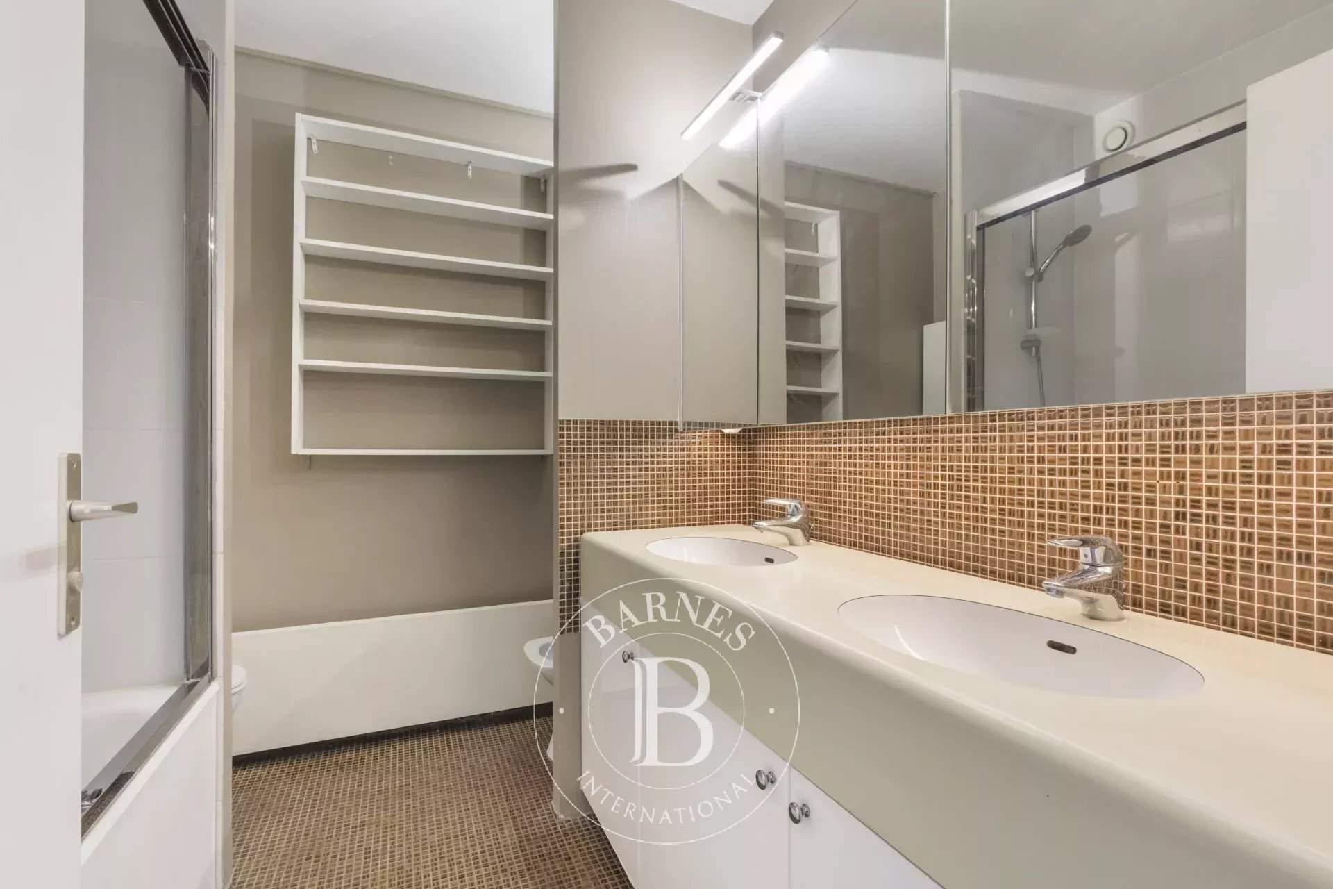Puteaux  - Apartment 3 Bedrooms - picture 12
