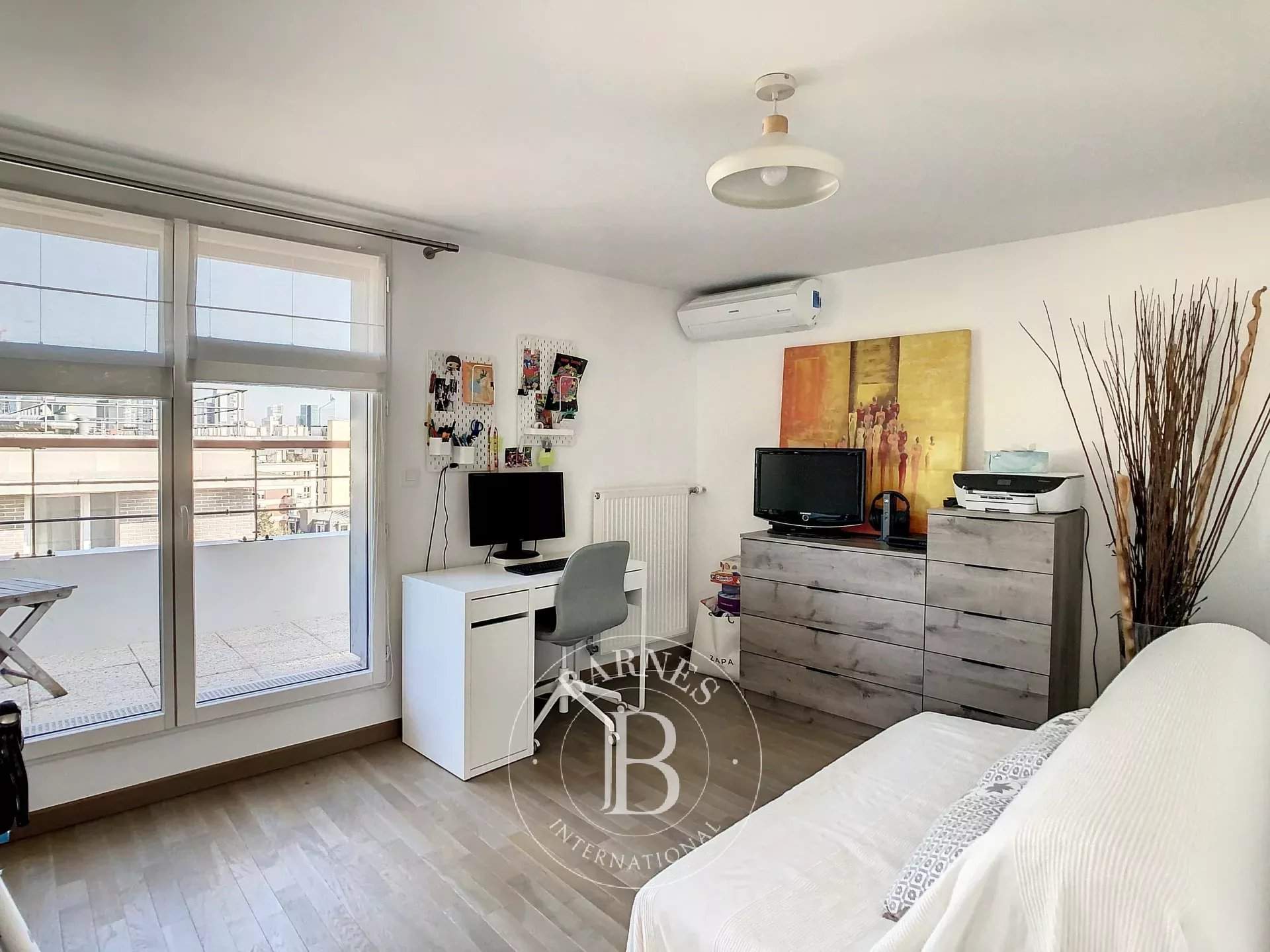 Suresnes  - Piso 4 Cuartos 4 Habitaciones - picture 15