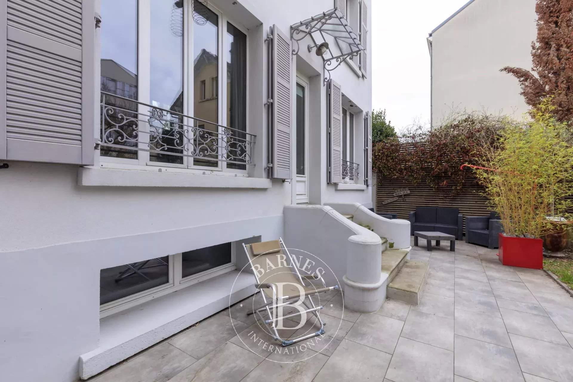 La Garenne-Colombes  - Casa 7 Cuartos 5 Habitaciones - picture 16