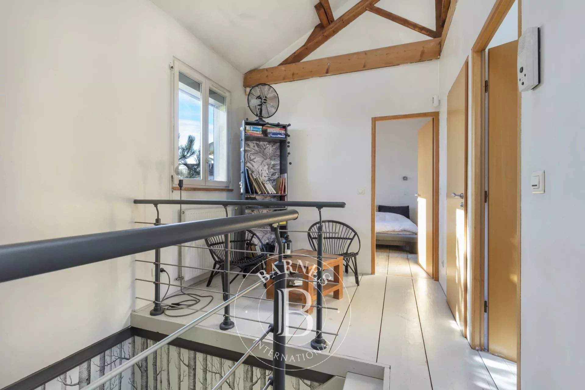 Suresnes  - Maison 6 Pi&egrave;ces 4 Chambres - picture 7