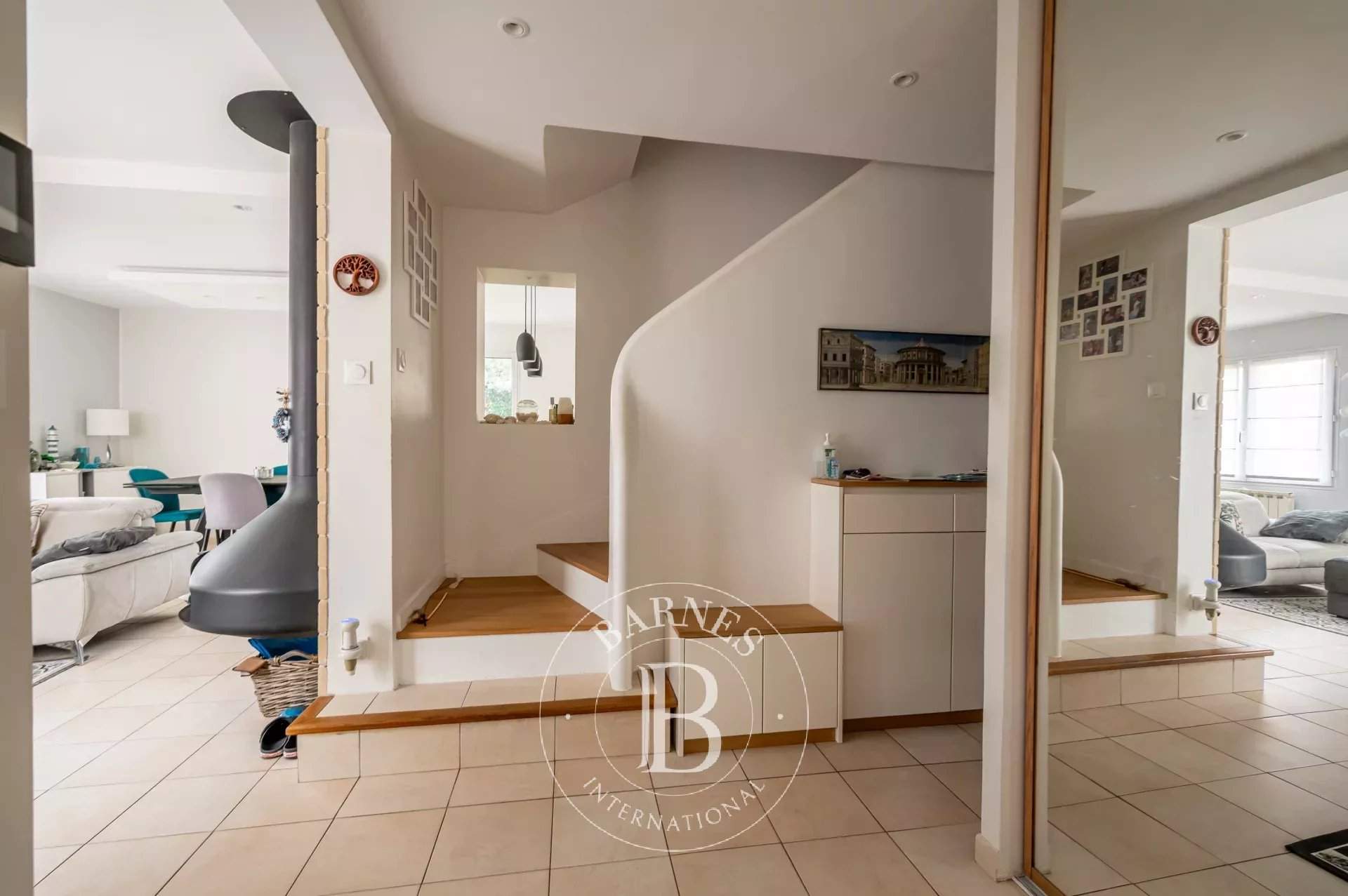 Asnières-sur-Seine  - Maison 5 Pi&egrave;ces 4 Chambres - picture 7