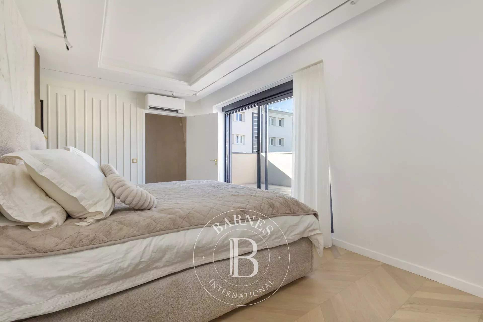 Rueil-Malmaison  - House 6 Bedrooms - picture 15