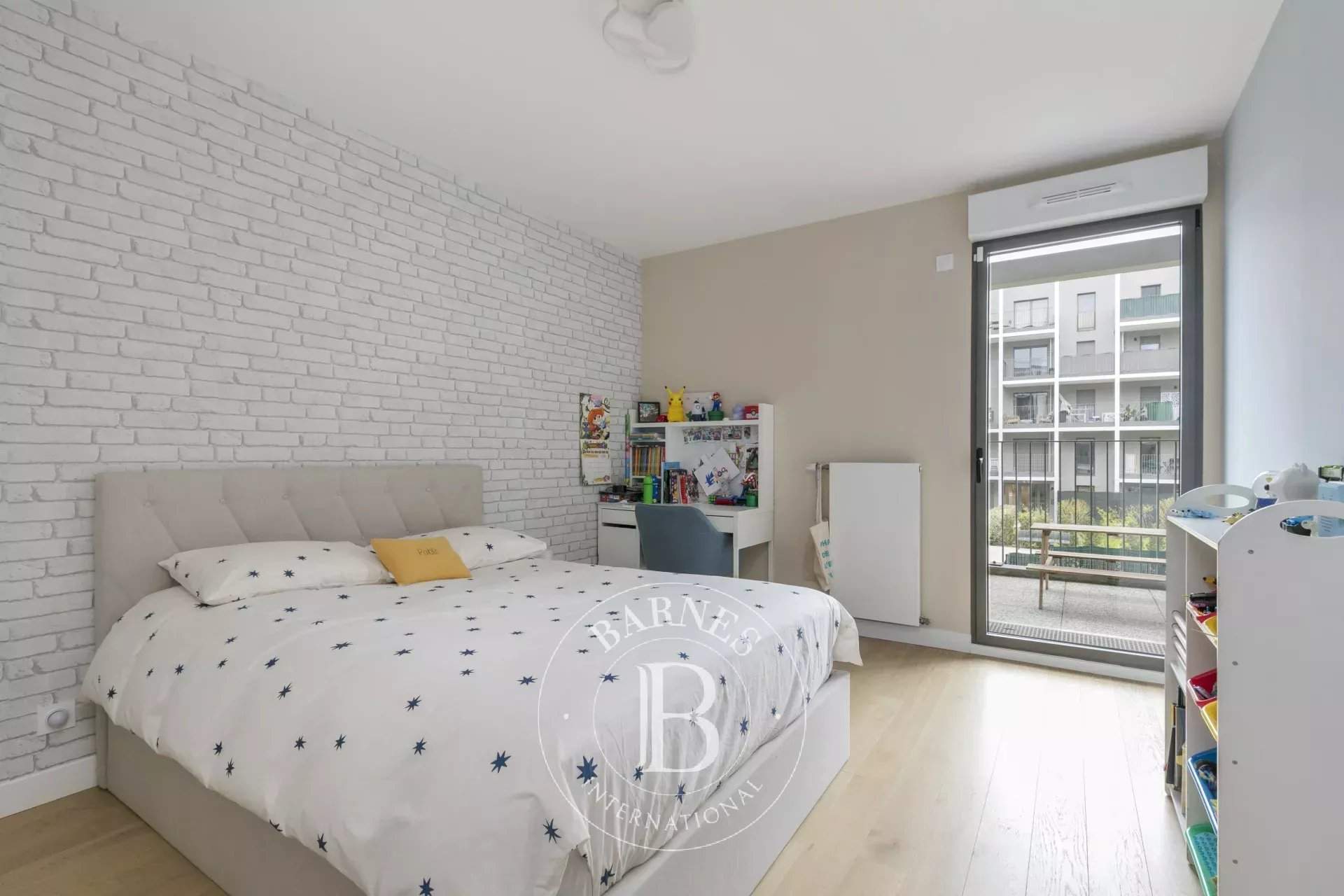 Rueil-Malmaison  - Apartment 3 Bedrooms - picture 11