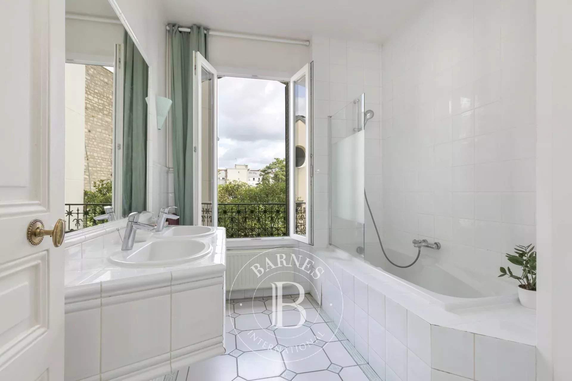 La Garenne-Colombes  - House 5 Bedrooms - picture 10