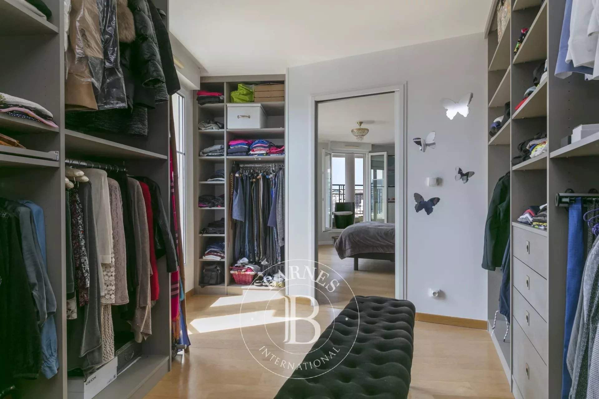 Courbevoie  - Appartement 6 Pi&egrave;ces 4 Chambres - picture 10