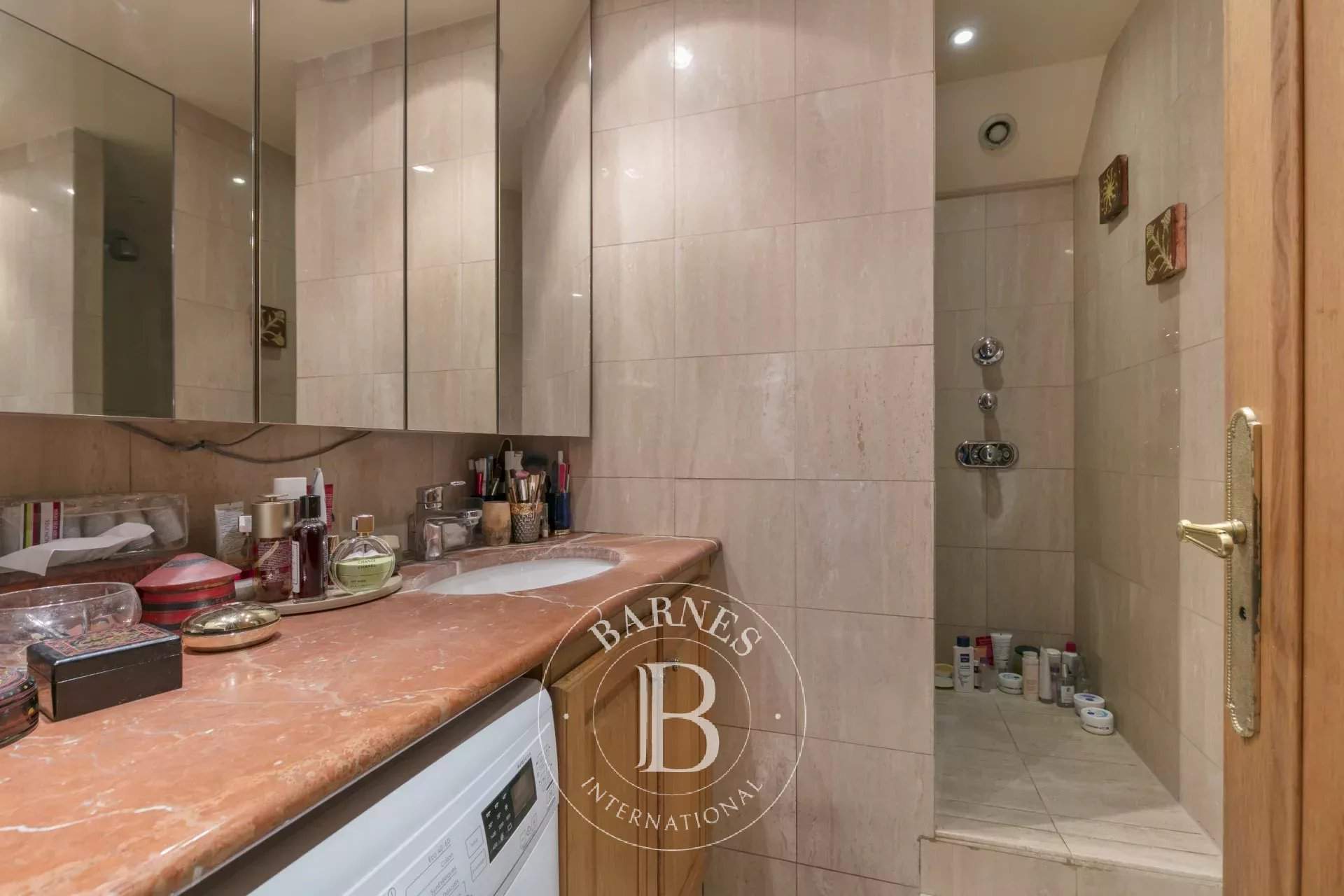 Courbevoie  - Apartment 3 Bedrooms - picture 12