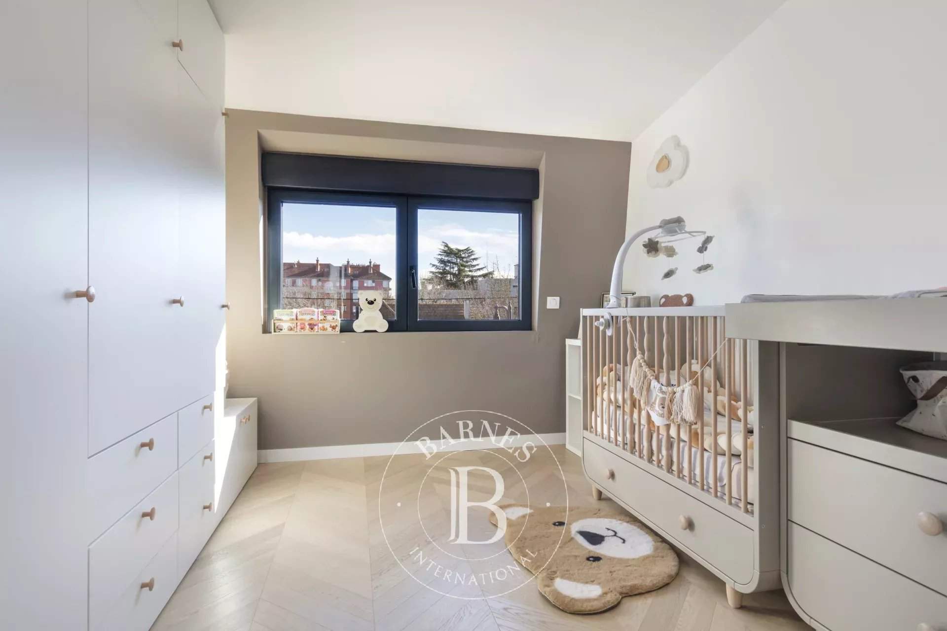 Rueil-Malmaison  - House 6 Bedrooms - picture 19