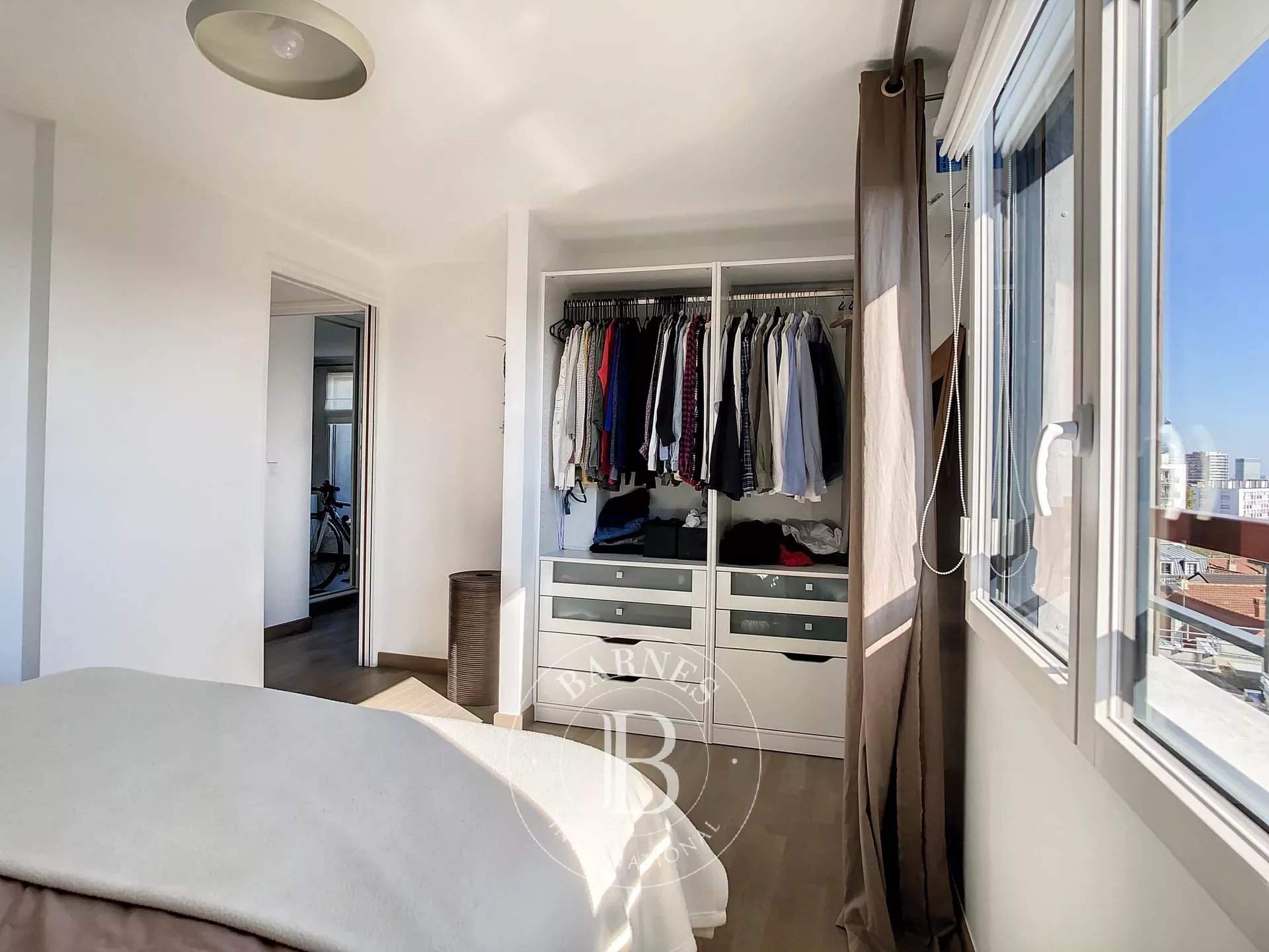 Suresnes  - Piso 4 Cuartos 4 Habitaciones - picture 13