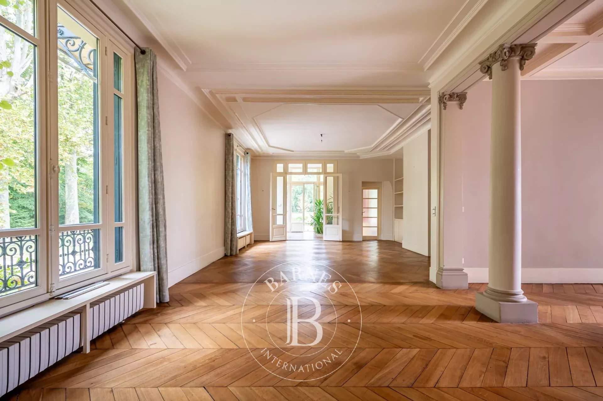 Rueil-Malmaison  - House 6 Bedrooms - picture 8