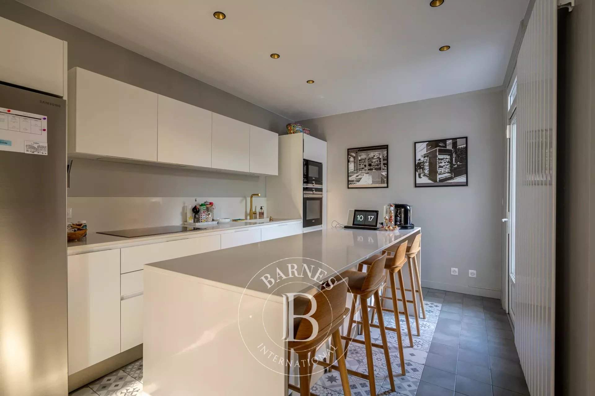 Asnières-sur-Seine  - Maison 8 Pièces 5 Chambres - picture 9