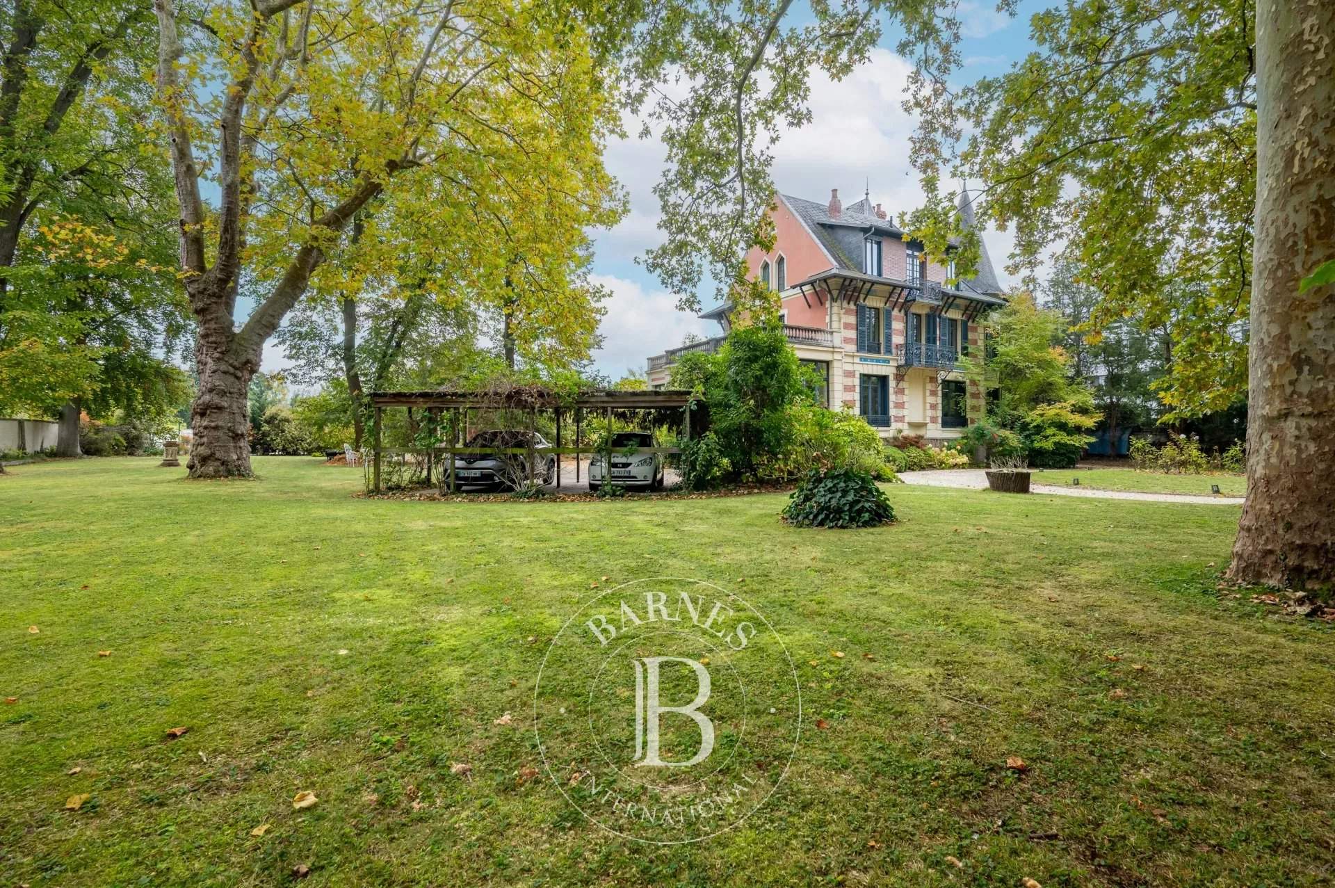 Rueil-Malmaison  - House 6 Bedrooms - picture 3