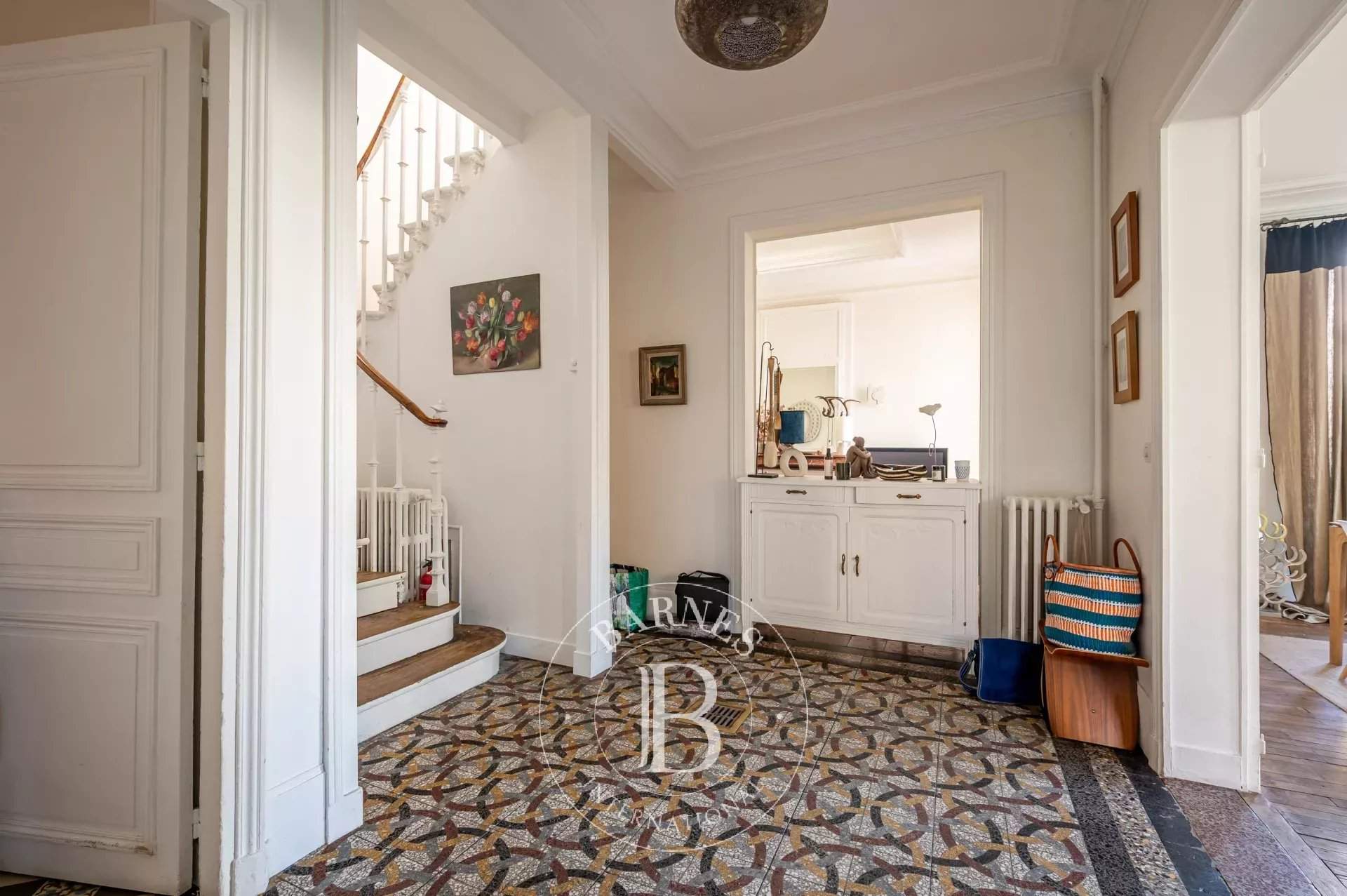 Asnières-sur-Seine  - Hôtel particulier 10 Pièces 6 Chambres - picture 6