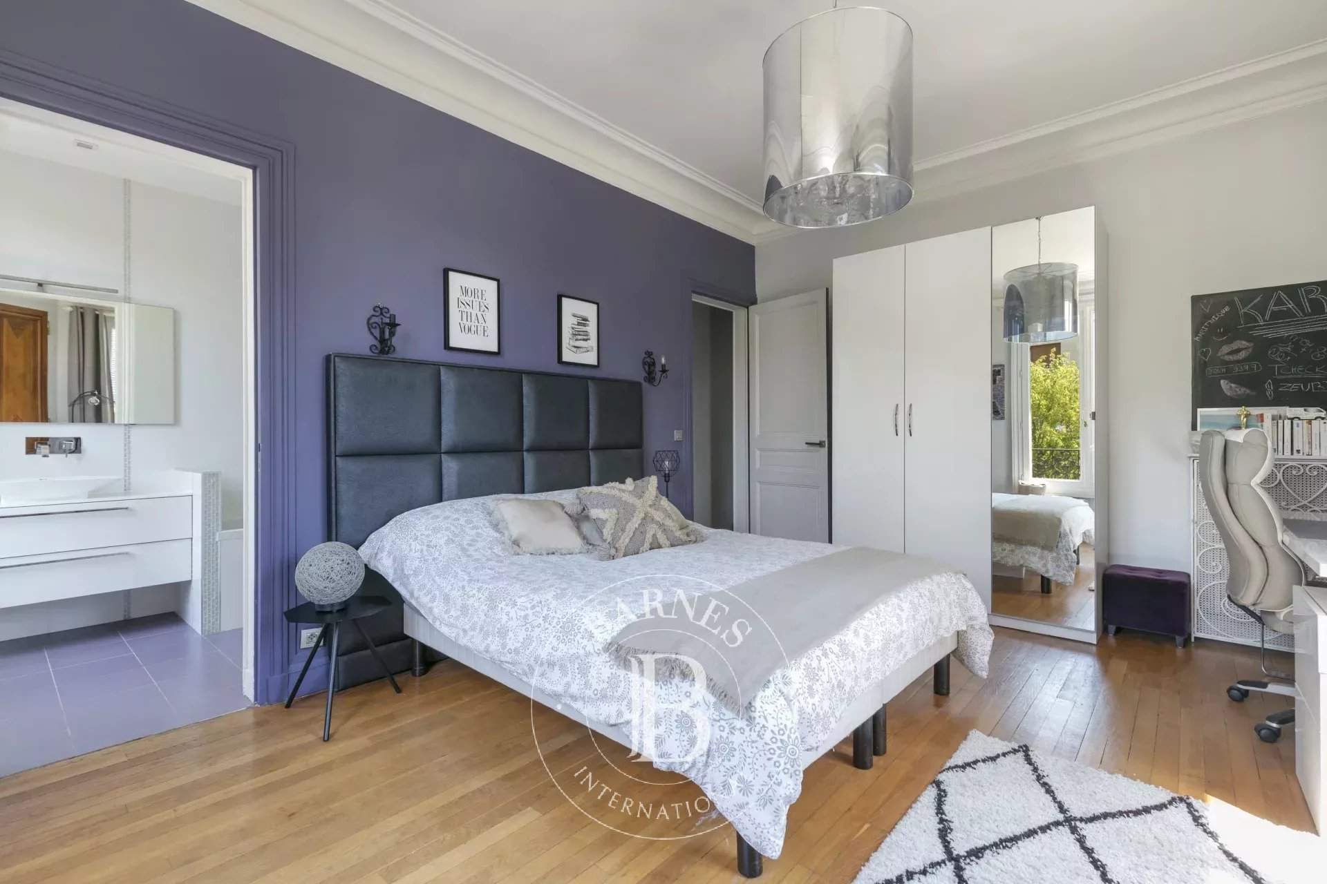 Suresnes  - Mansion 7 Bedrooms - picture 15