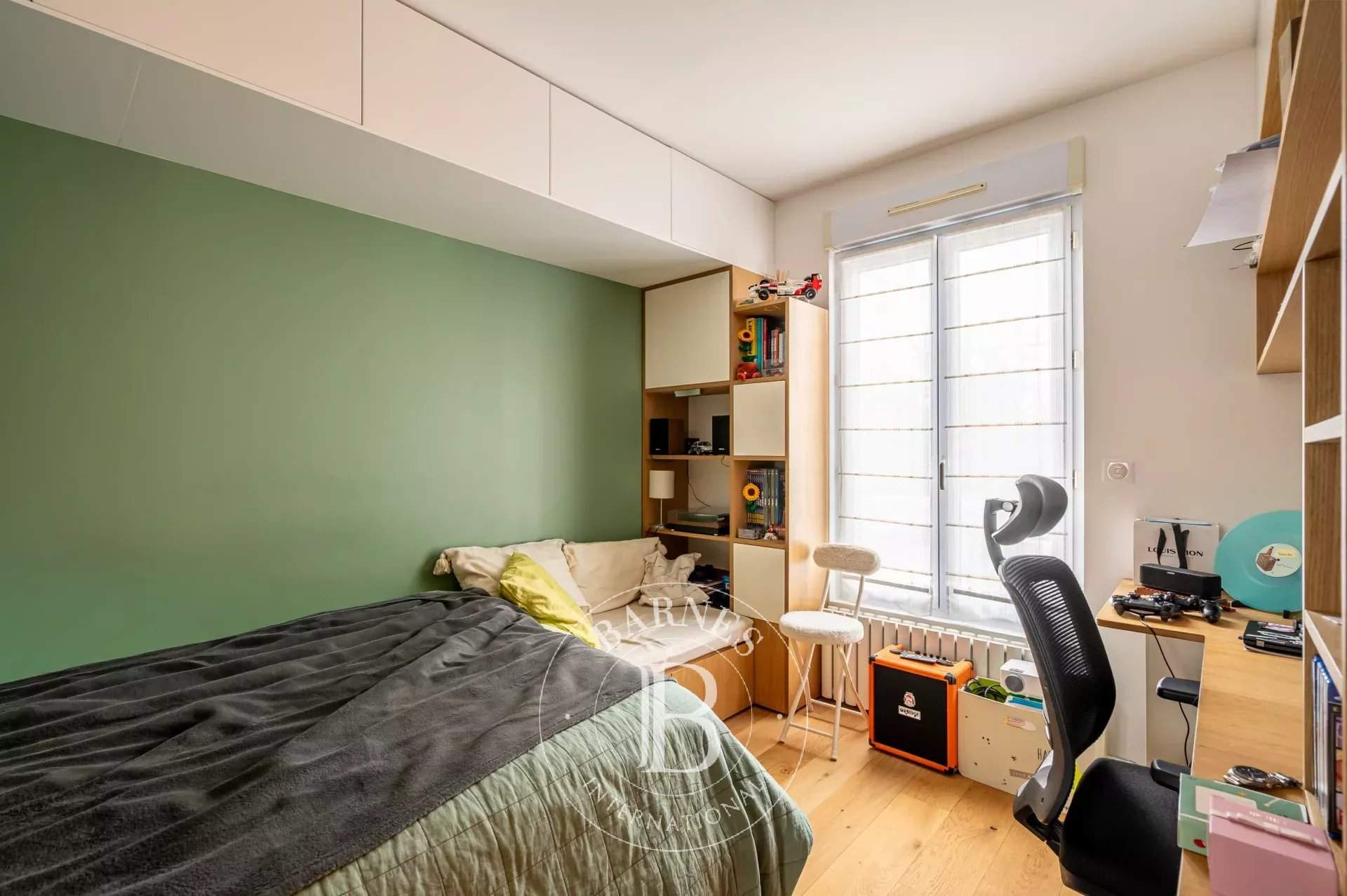 Asnières-sur-Seine  - Maison 5 Pi&egrave;ces 4 Chambres - picture 11