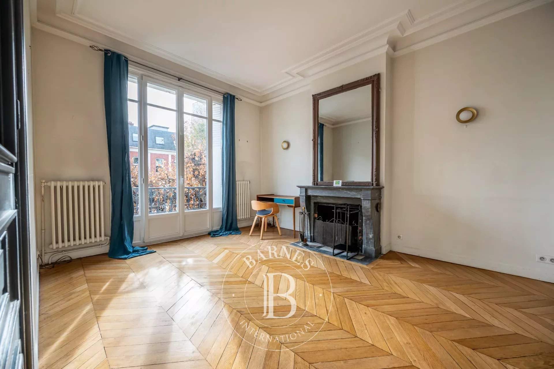 Courbevoie  - Hôtel particulier 8 Pi&egrave;ces 4 Chambres - picture 10