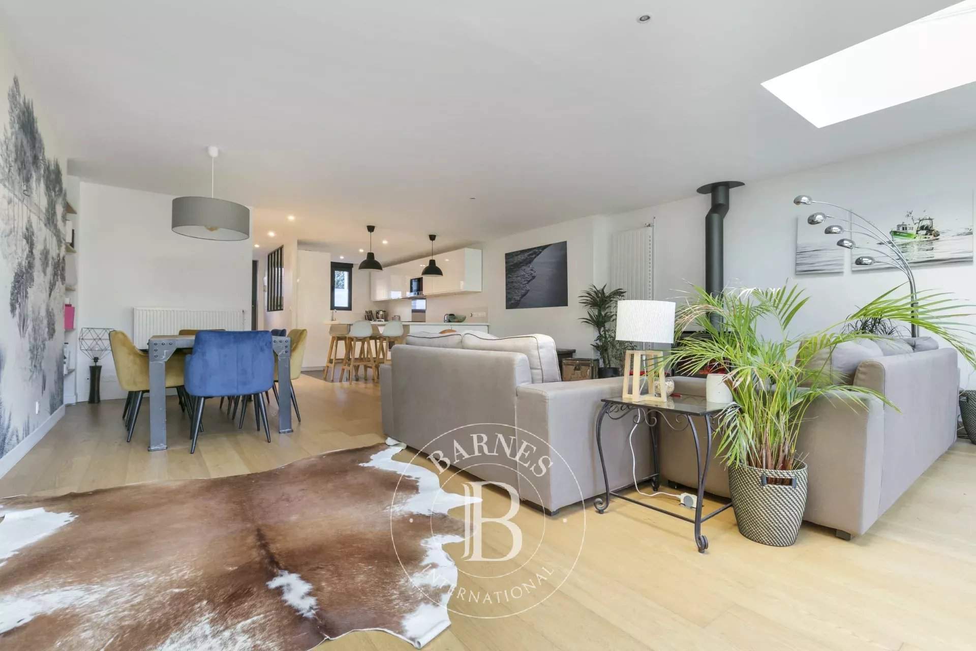 Suresnes  - Maison 6 Pi&egrave;ces 4 Chambres - picture 13