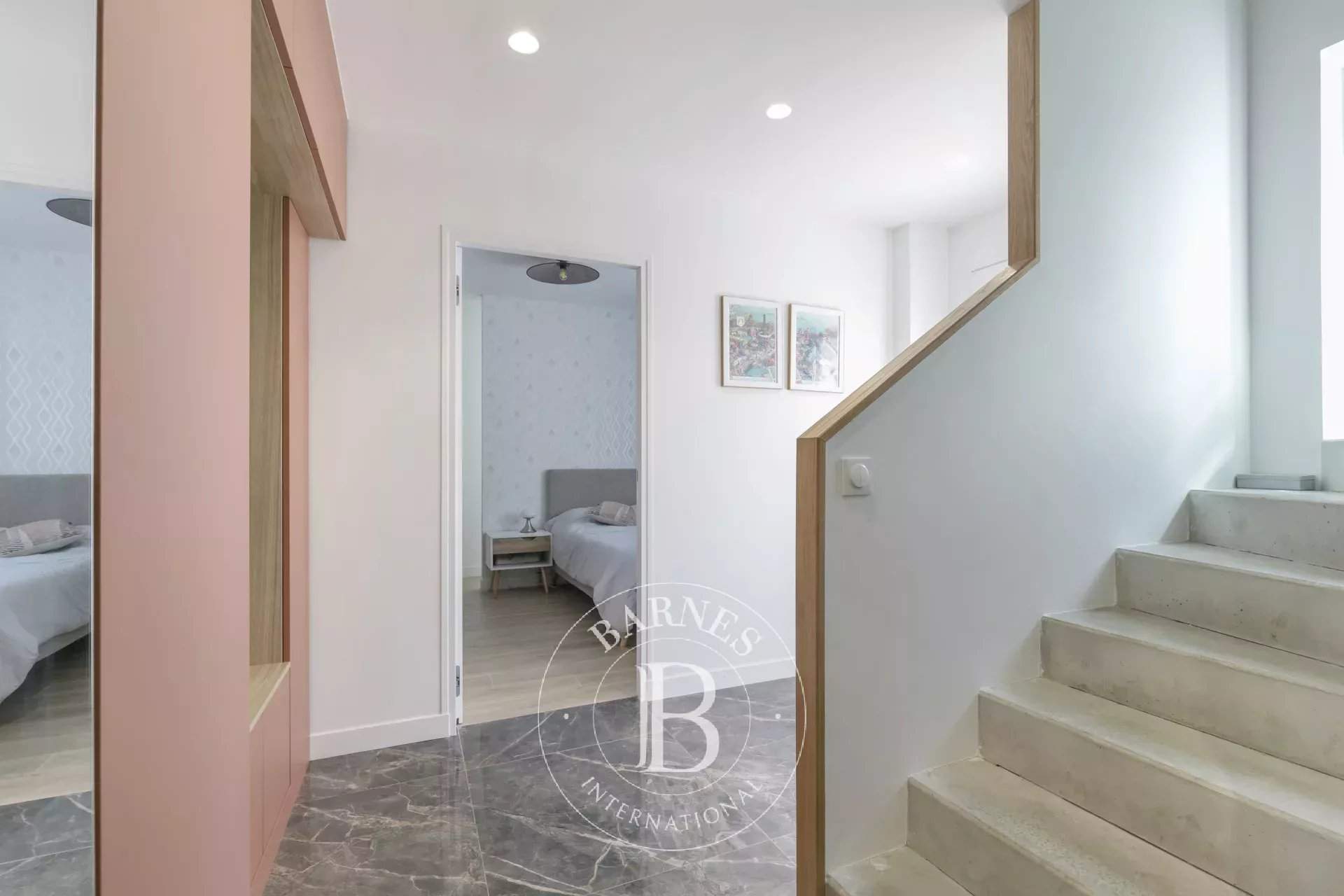 Puteaux  - House 5 Bedrooms - picture 4