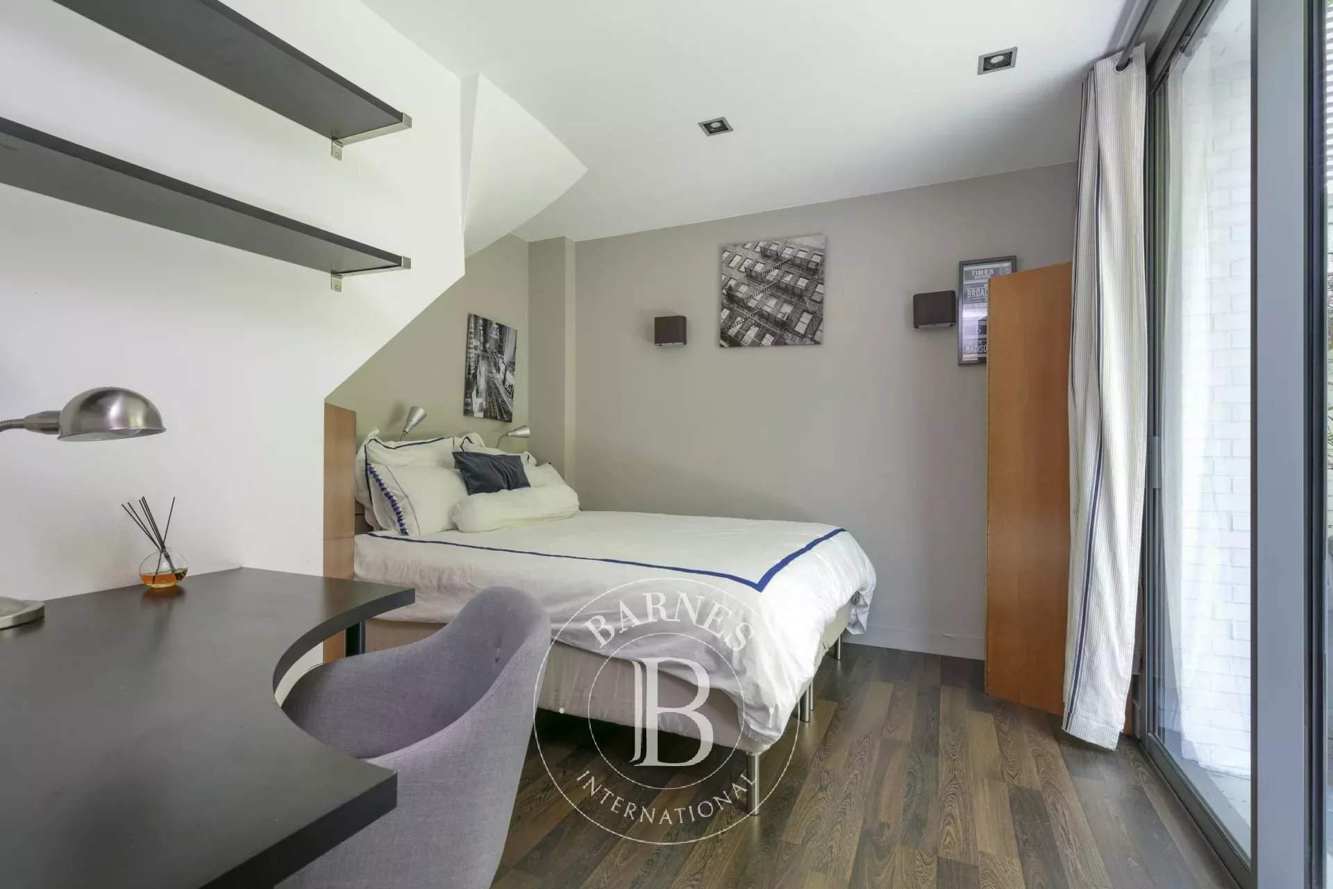 Courbevoie  - Maison 10 Pi&egrave;ces 6 Chambres - picture 18