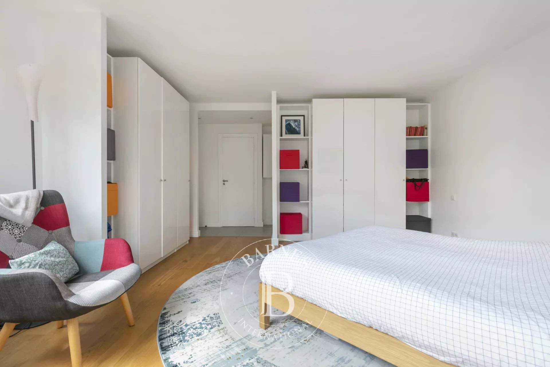 Rueil-Malmaison  - Appartement 7 Pi&egrave;ces 4 Chambres - picture 9